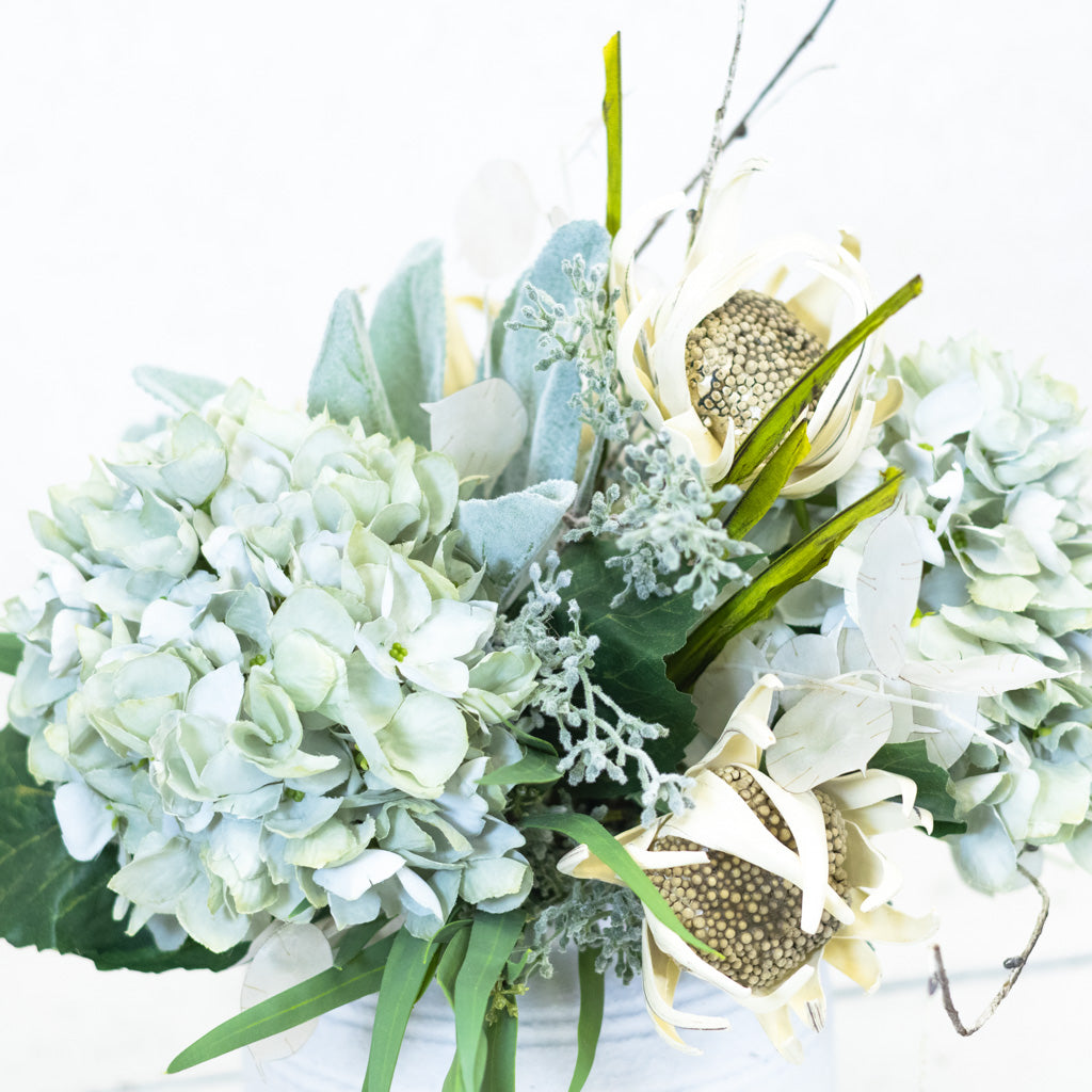 Salty Air Large Bouquet Drop In