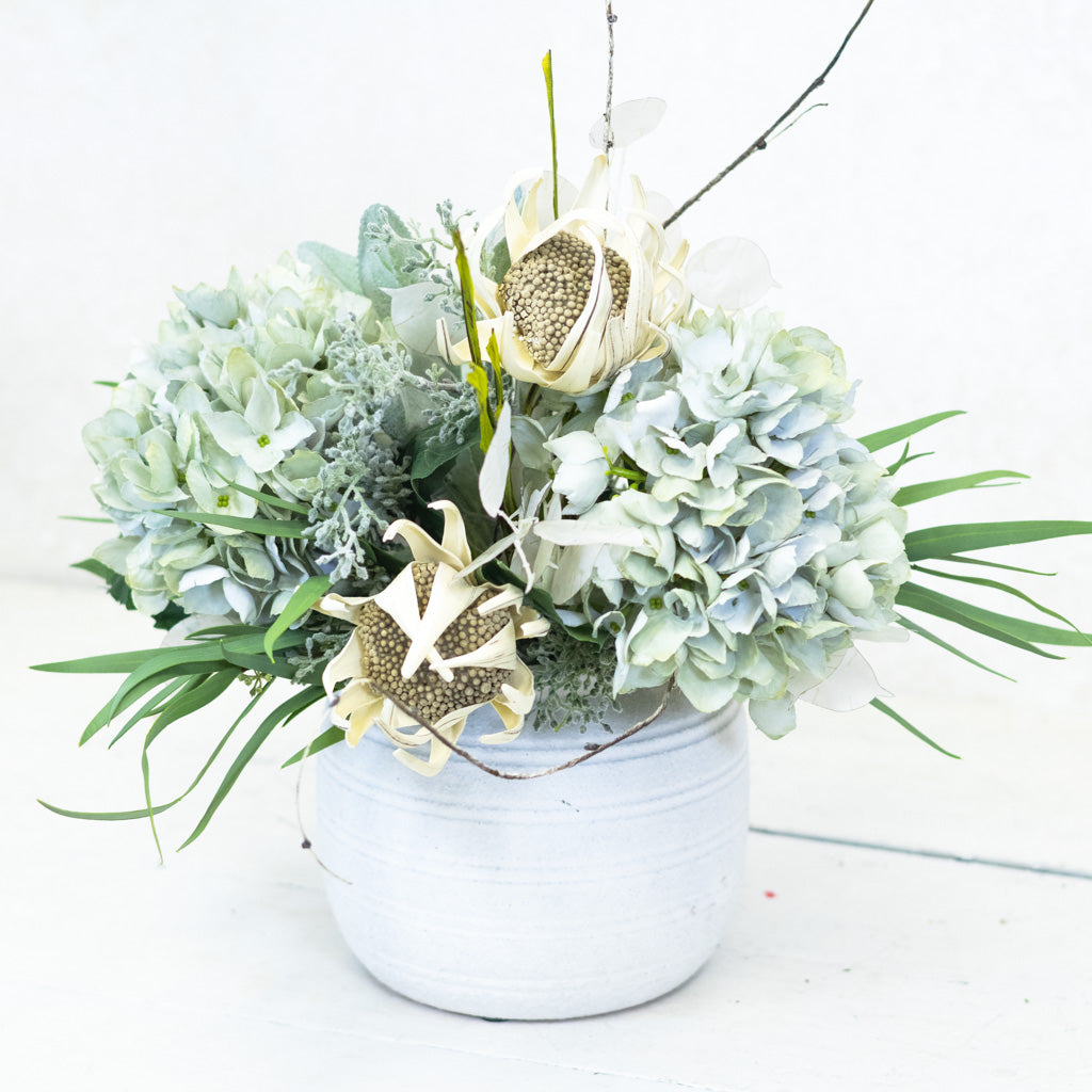 Salty Air Large Bouquet Drop In