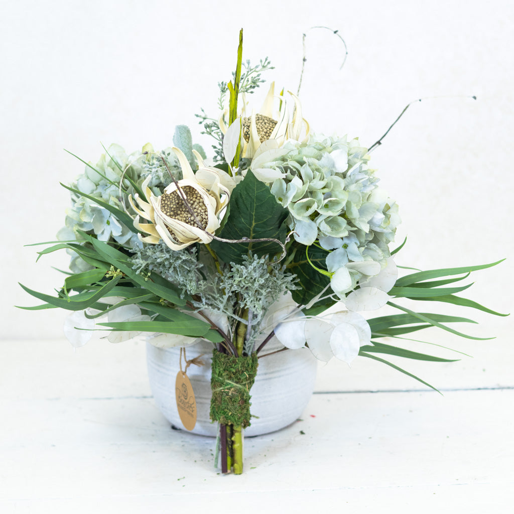 Salty Air Large Bouquet Drop In