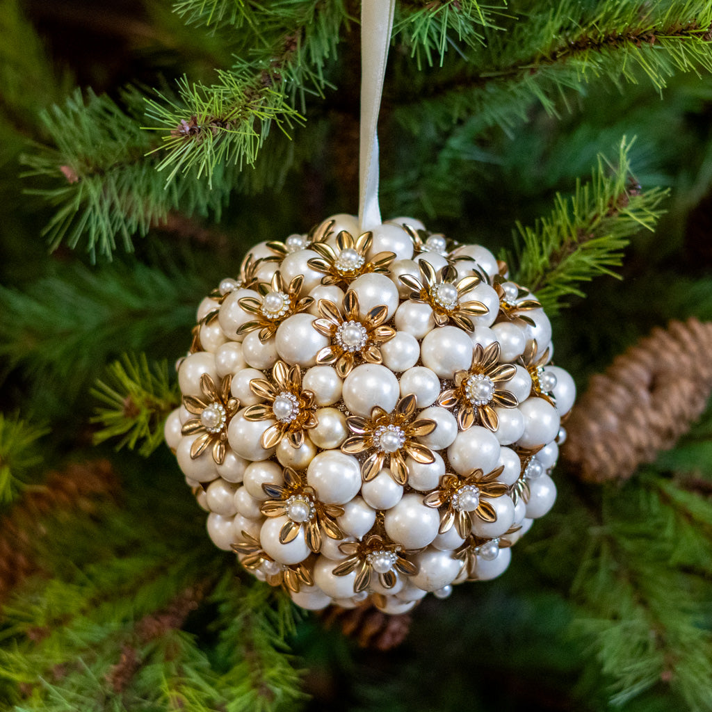 Pearl Floral Ball Ornament