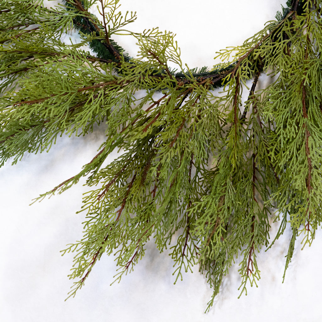 Soft Touch Cedar Wreath 26"