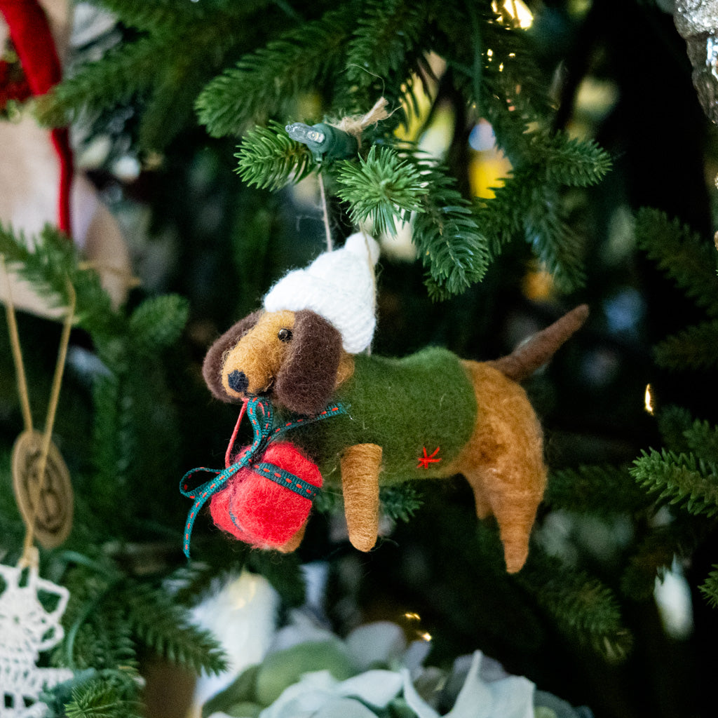 Felt Dachshund with White Hat, Green Jacket and Gift Ornament