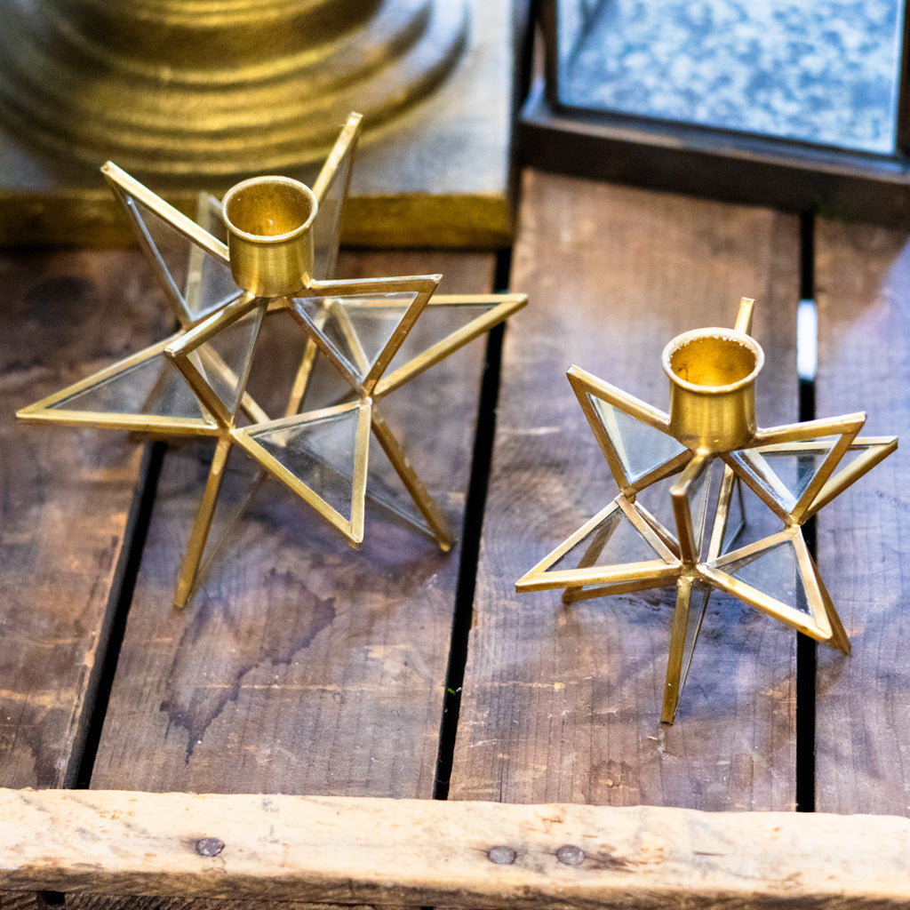Short 3-Dimensional Gold Metal and Glass Star Taper Candleholder