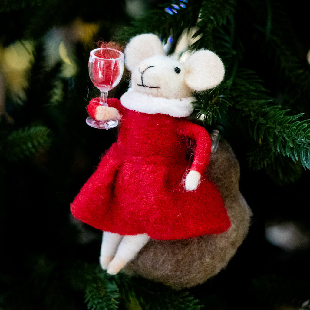 Felt Mrs. Claus Mouse Sitting on Chair