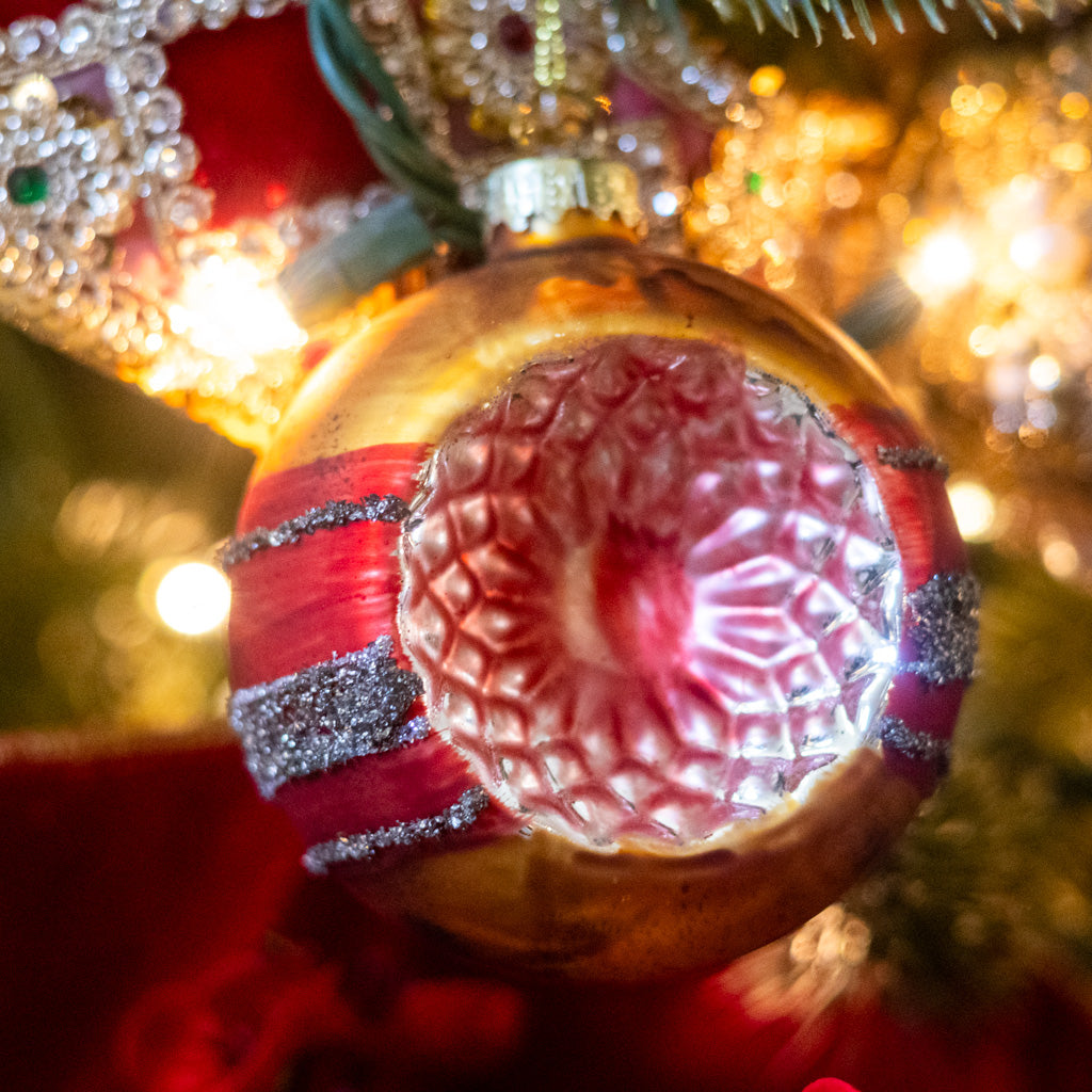 Glass Reflector Gold Red Ornament