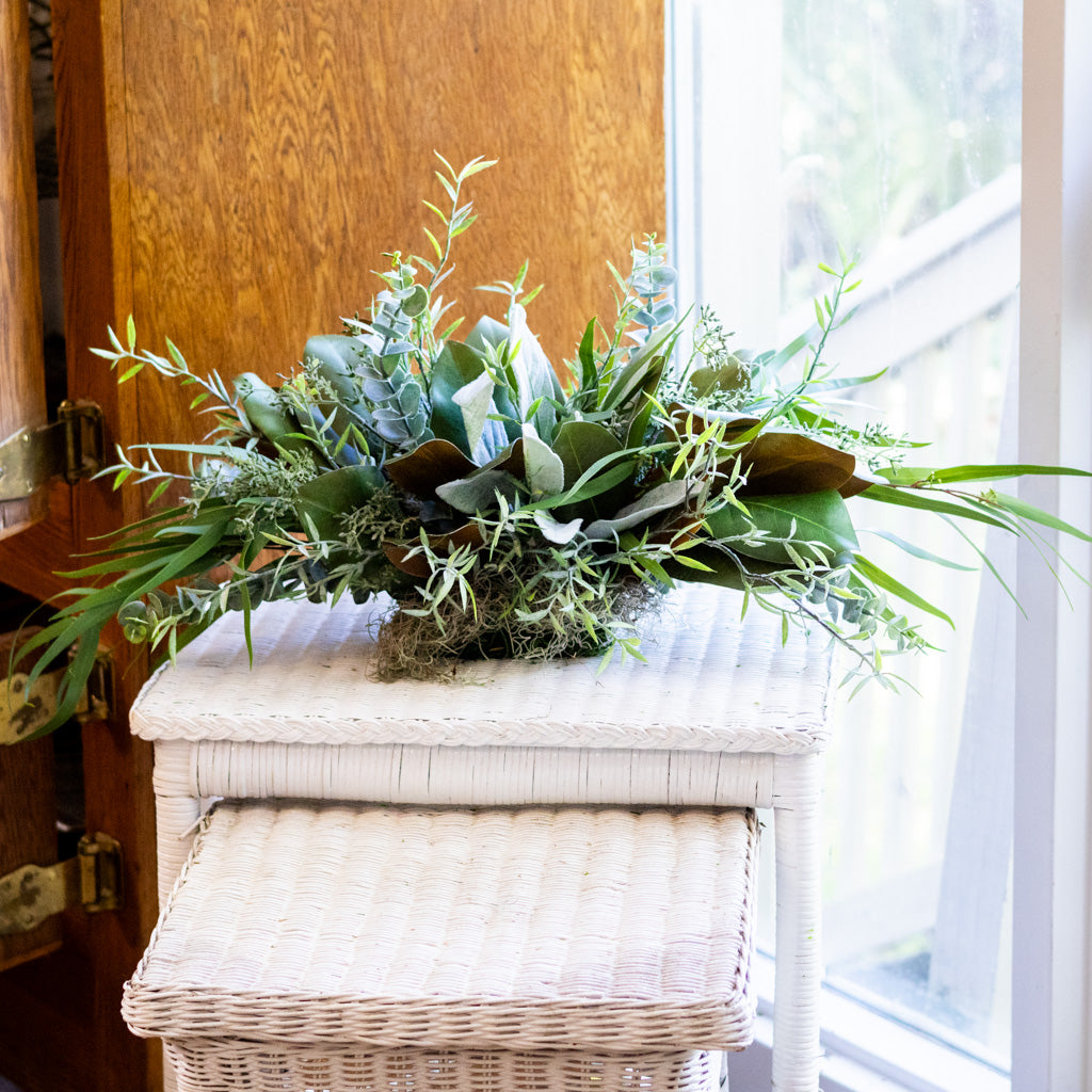 Essential Green Centerpiece Drop In