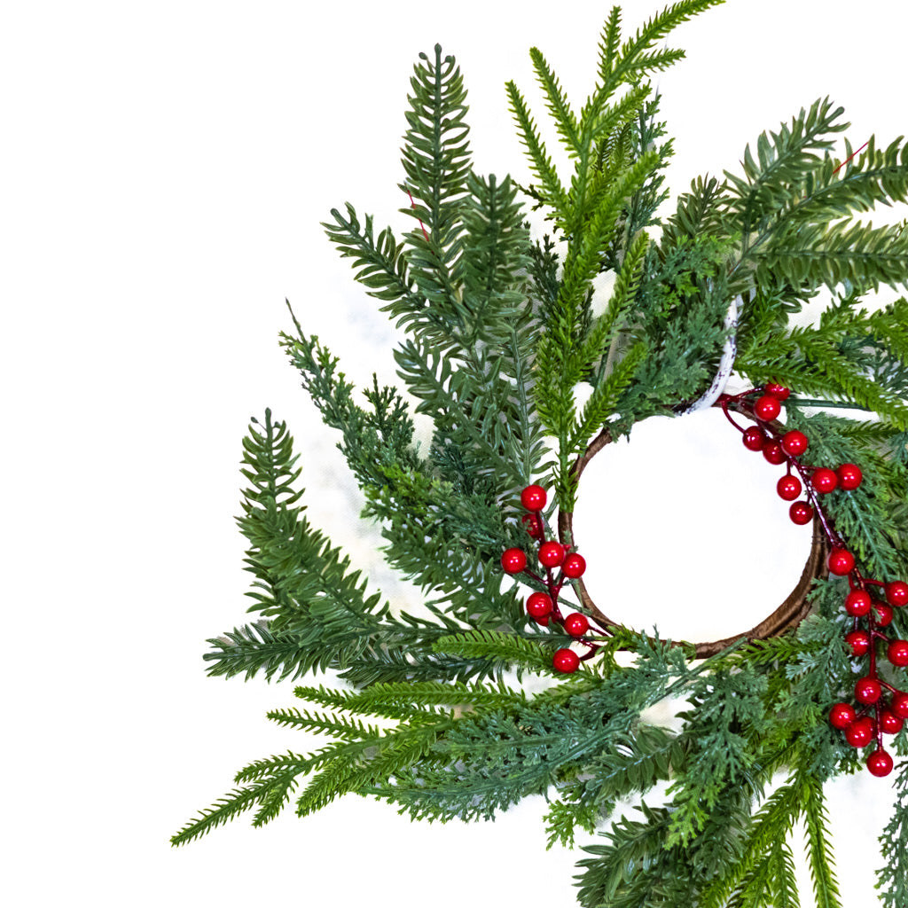 Fireside Berry Candle Ring