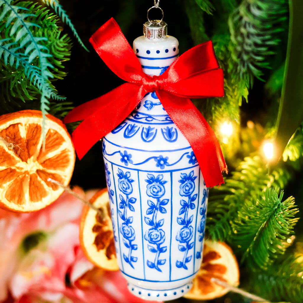 Glass Chinoiserie Vase Ornament Medium