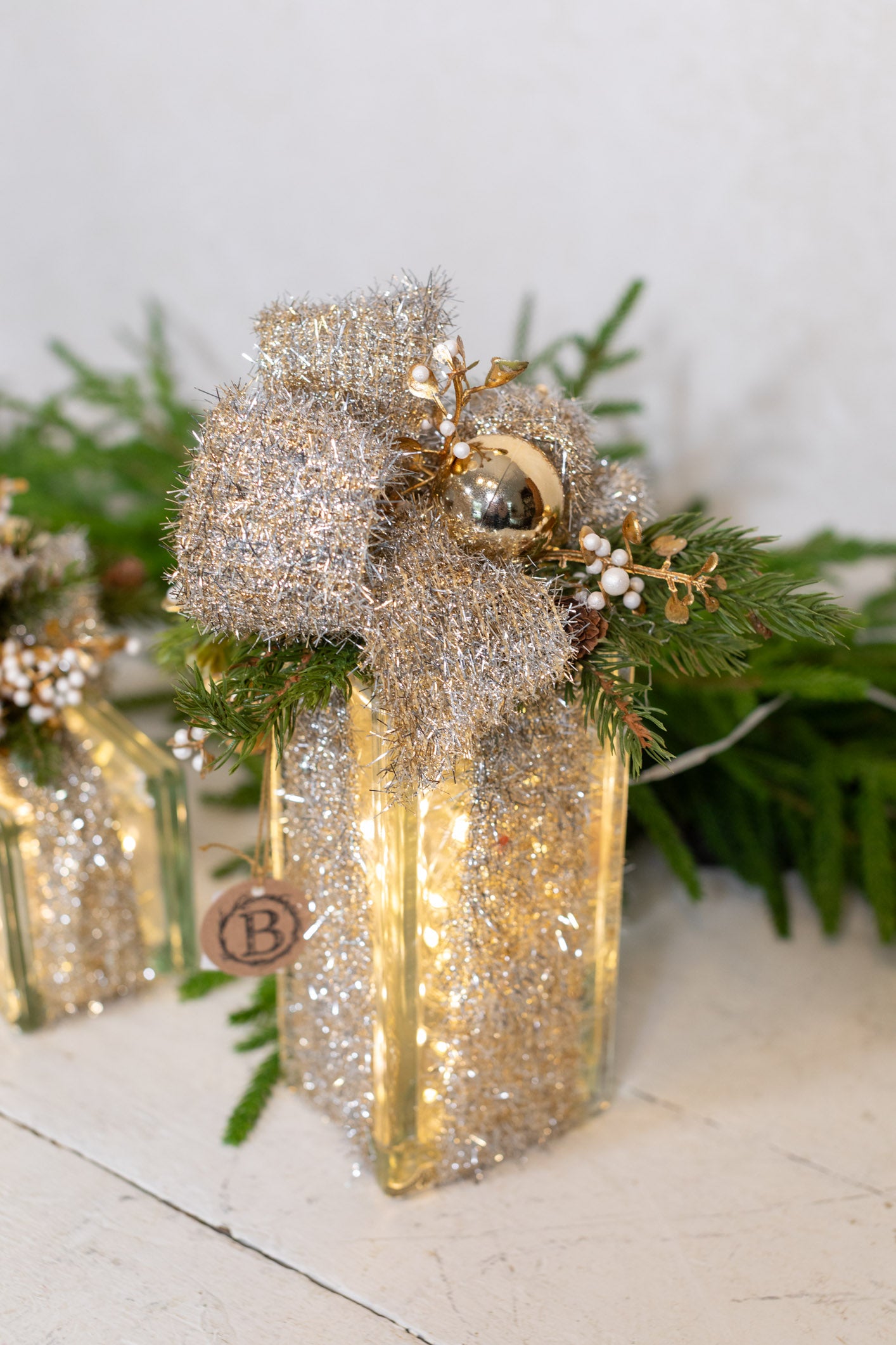 Battery Operated Shimmer Shine Vertical Light Block