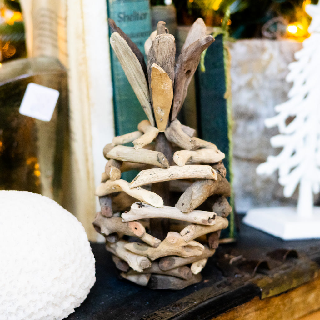Driftwood Pineapple