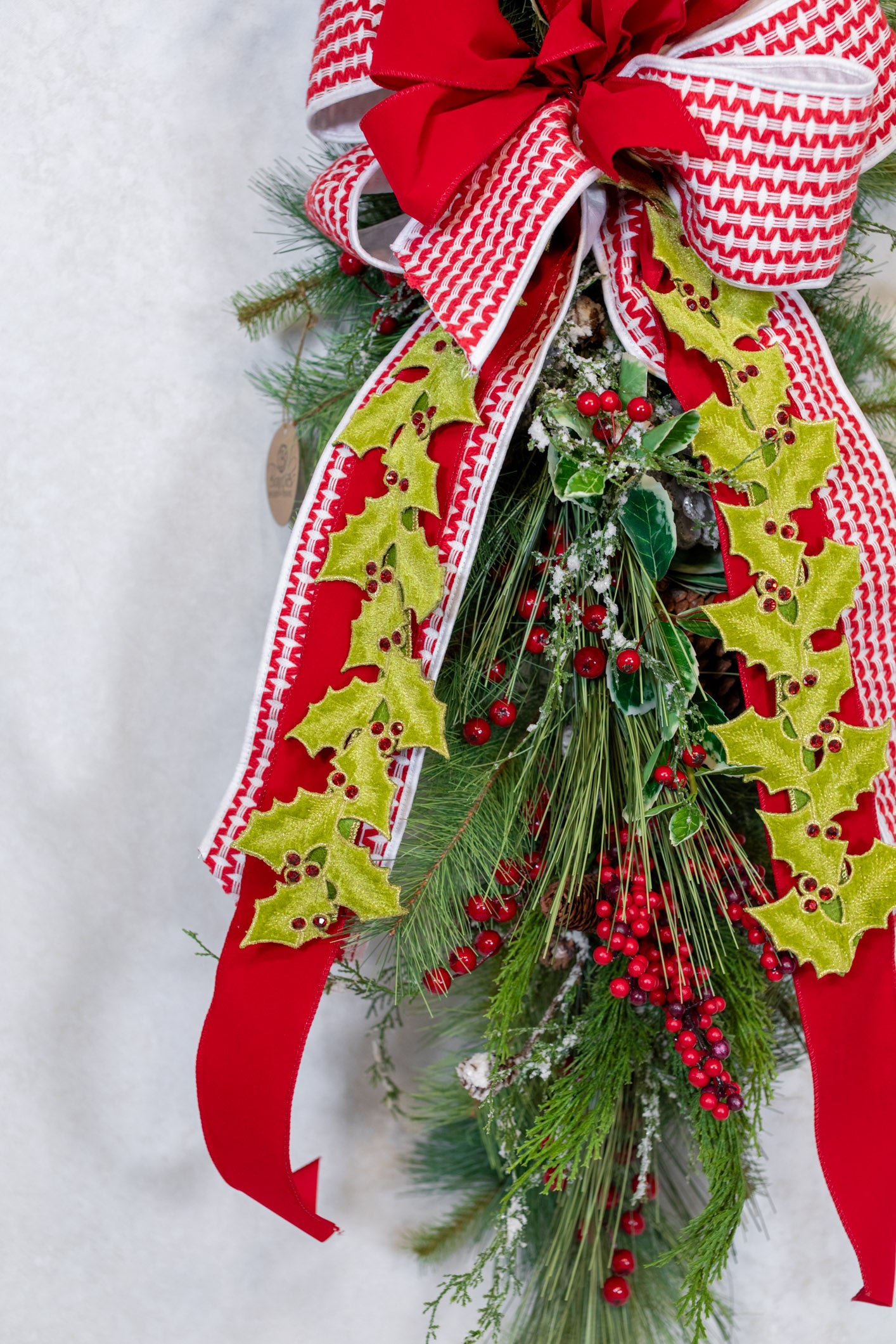 Holly Jolly Down Drop