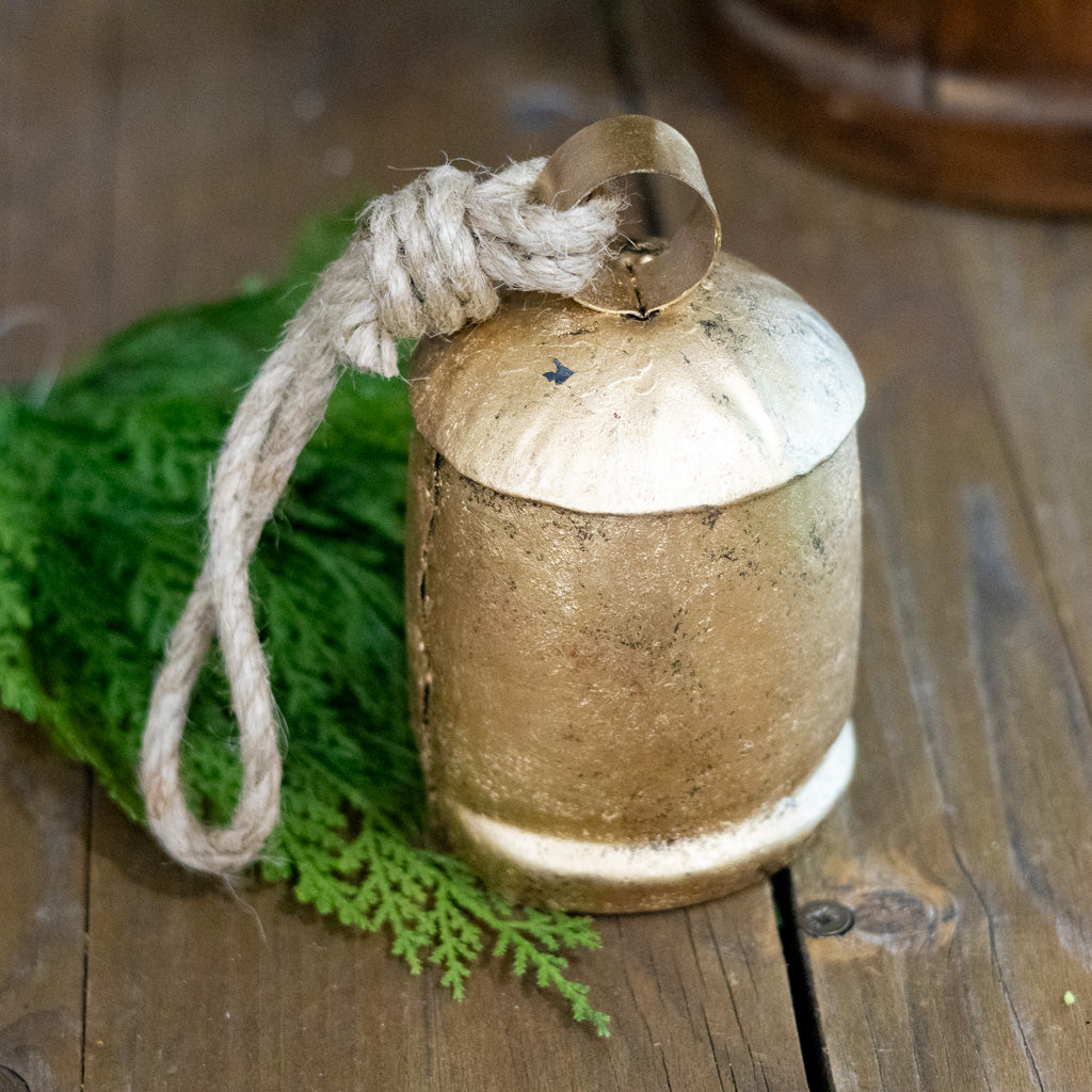 Antiqued Gold Iron with Jute Bell Short