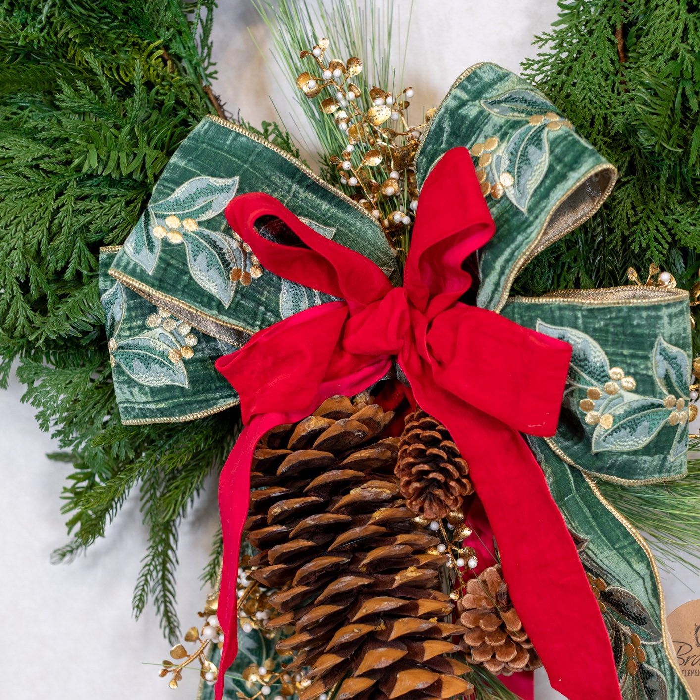 Gilded Mistletoe Bow Bough