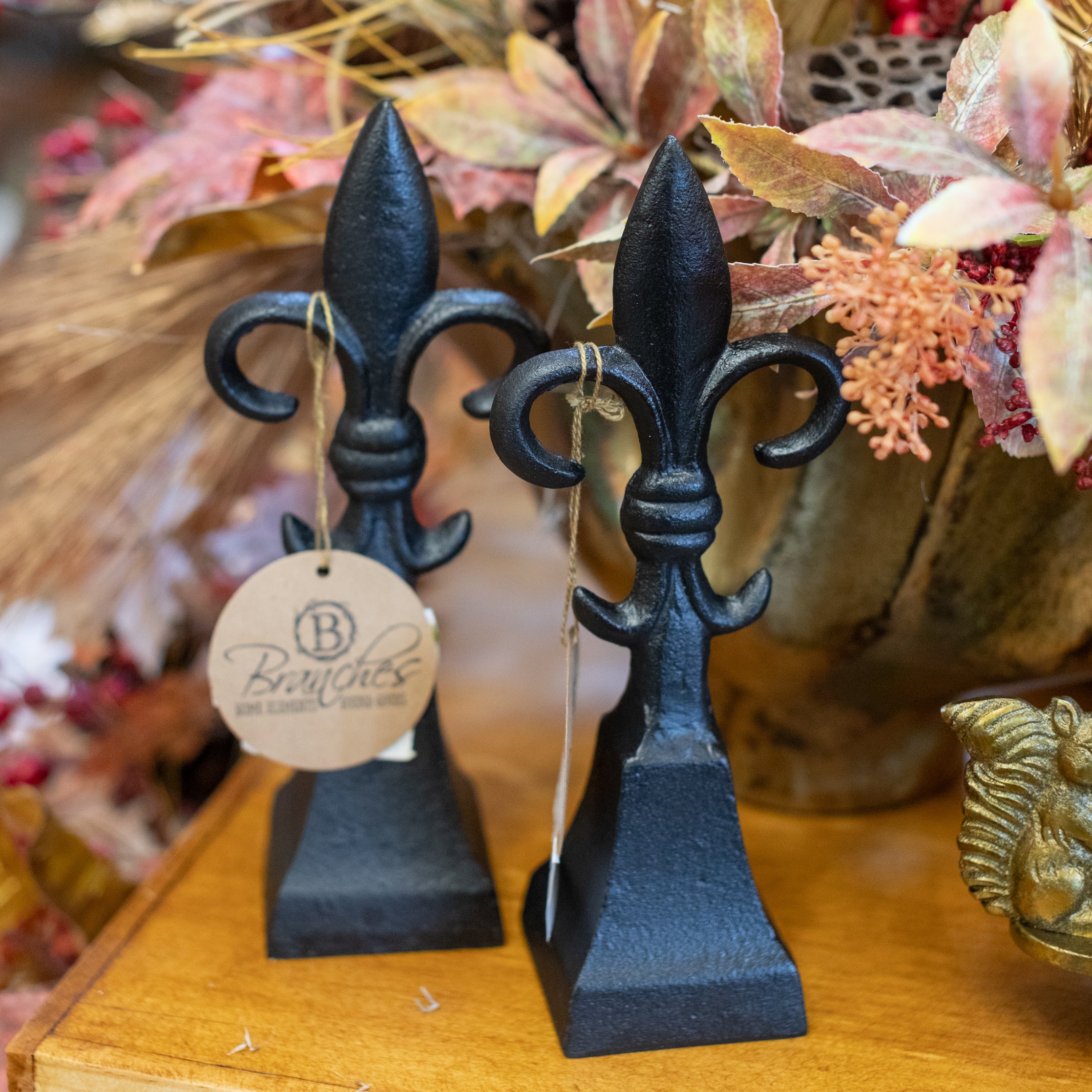 Fleur-de-lis Finial Set