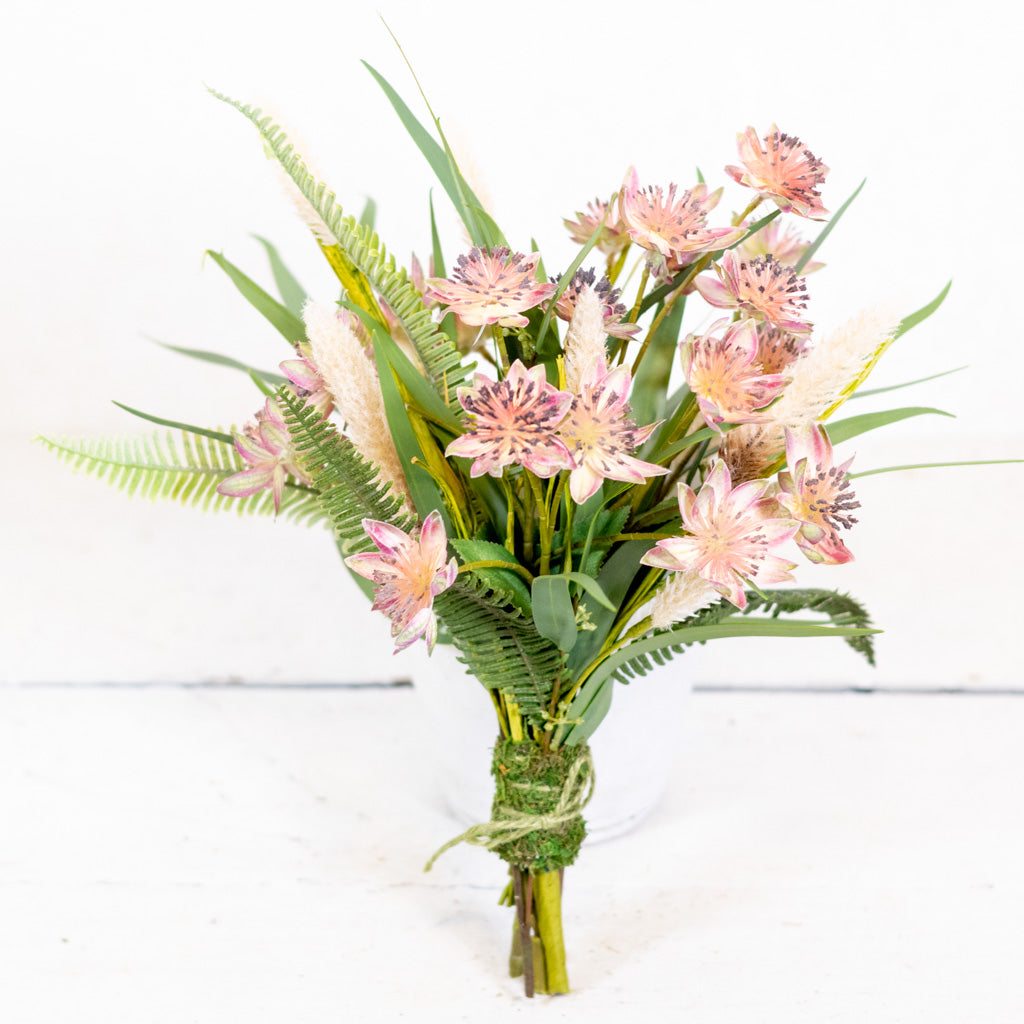 Armeria Bouquet Drop In