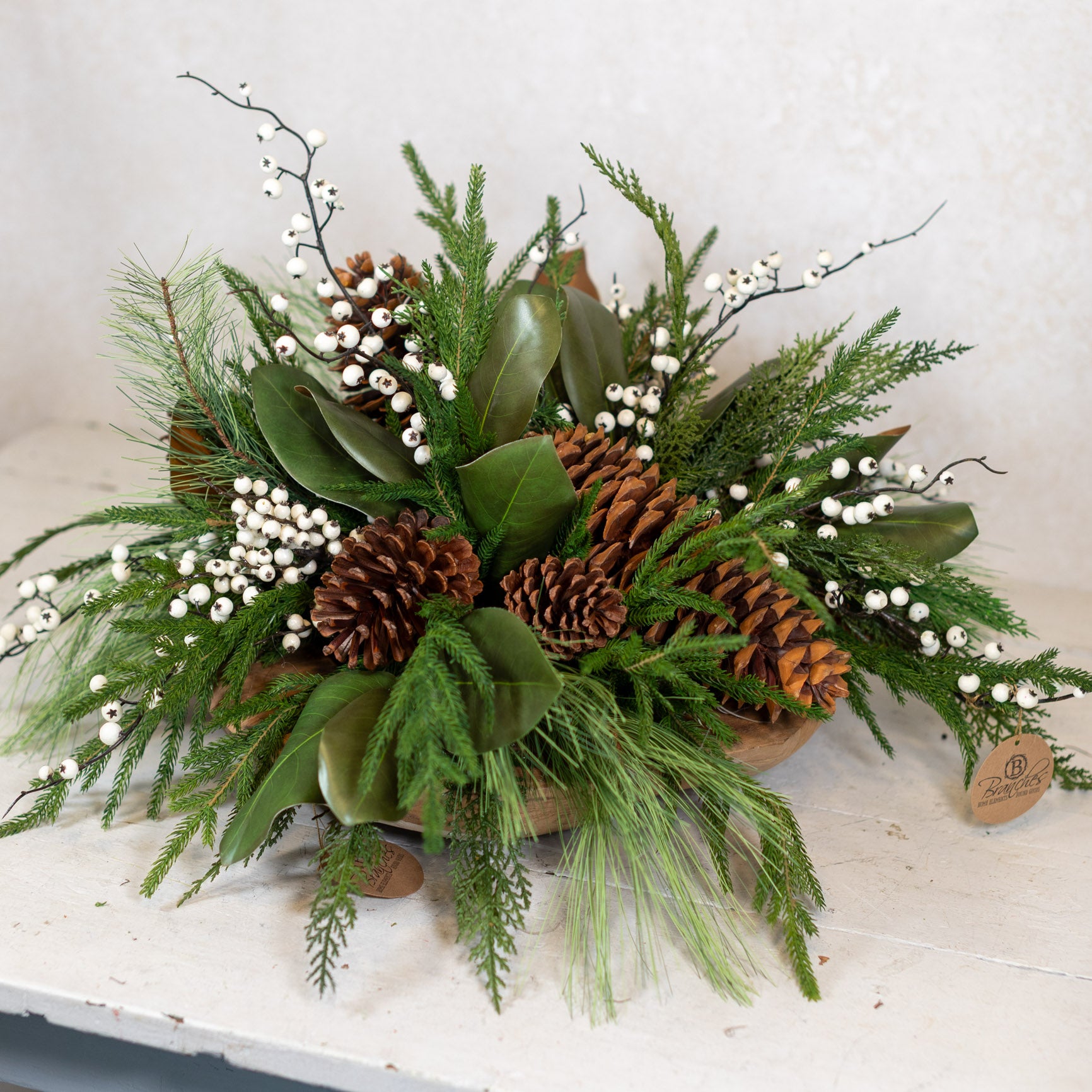 Very Berry White Round Centerpiece Drop-In