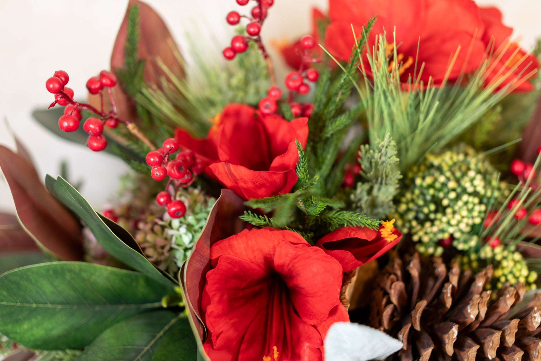 Aggie Holiday Centerpiece Drop-In