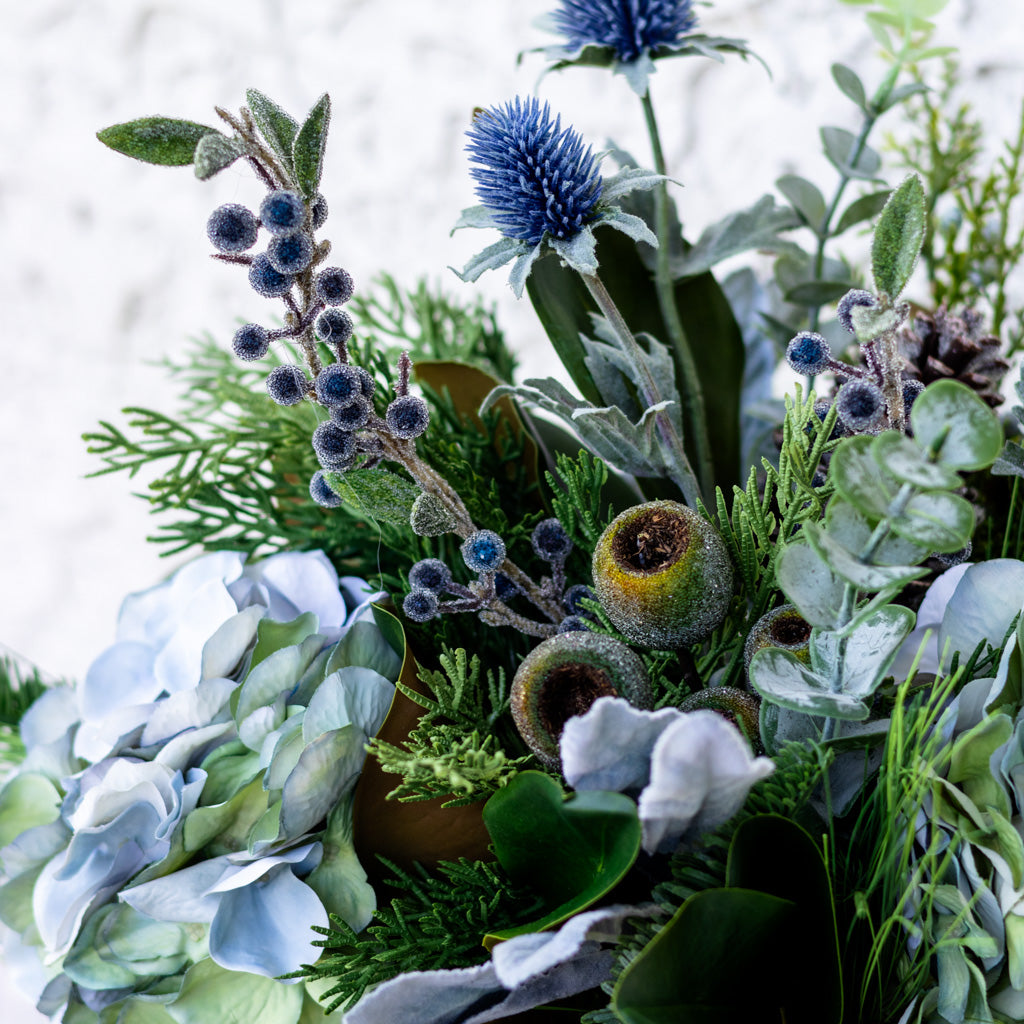 Sugared Spruce Bouquet Grand