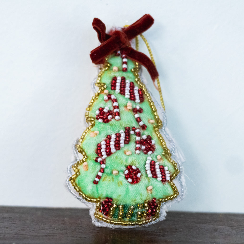 Beaded Fabric Christmas Tree Green with Candy