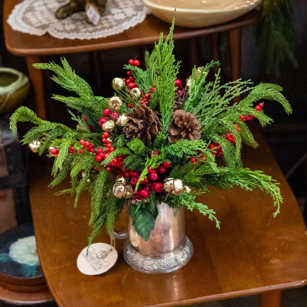 North Pole Bouquet Drop In