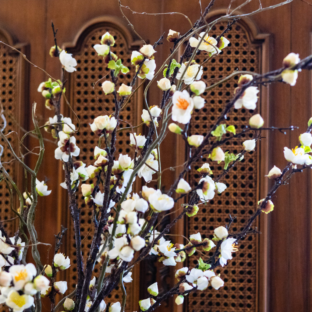 Early Blossom Bouquet Drop in