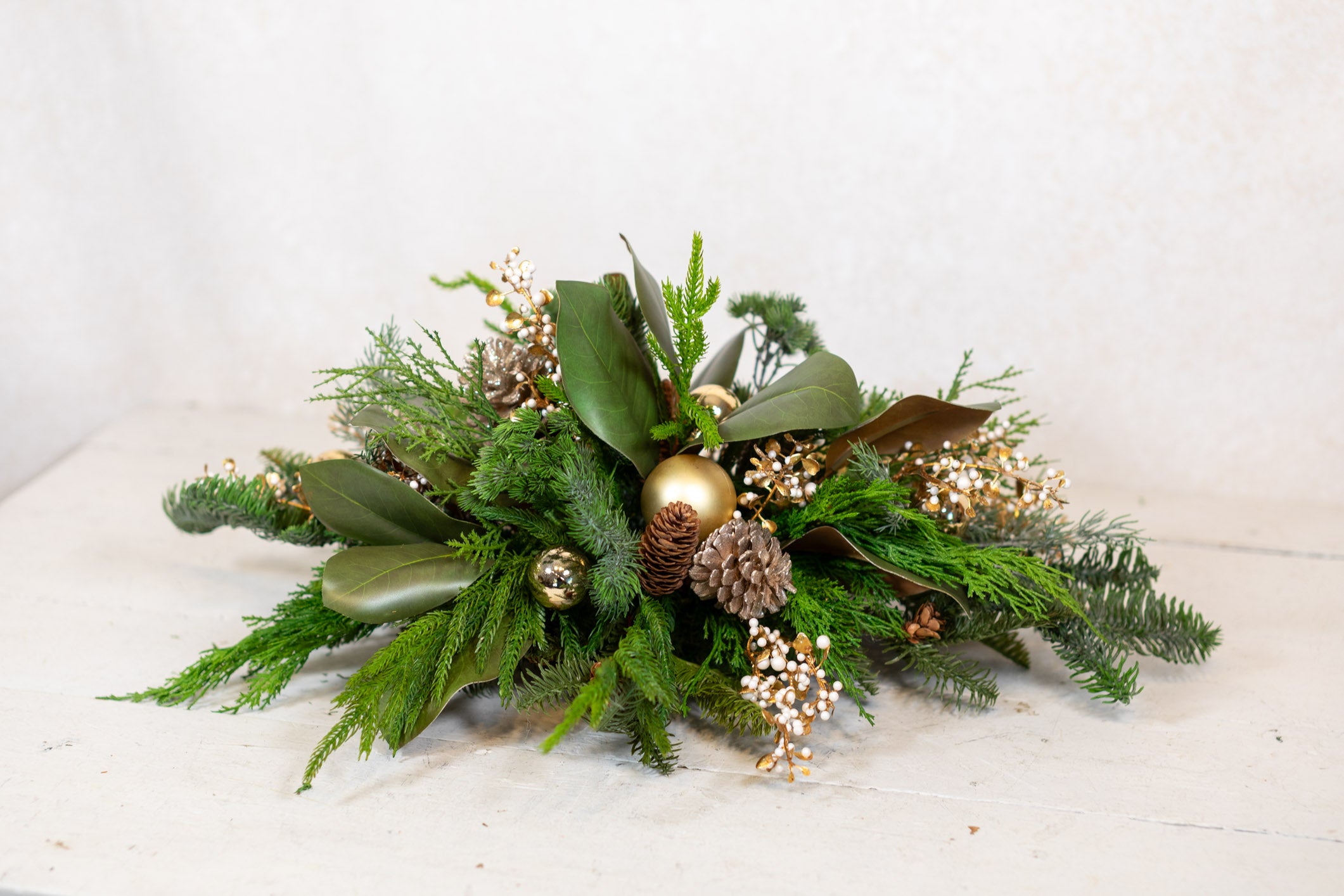 Golden Memories Centerpiece Drop-In