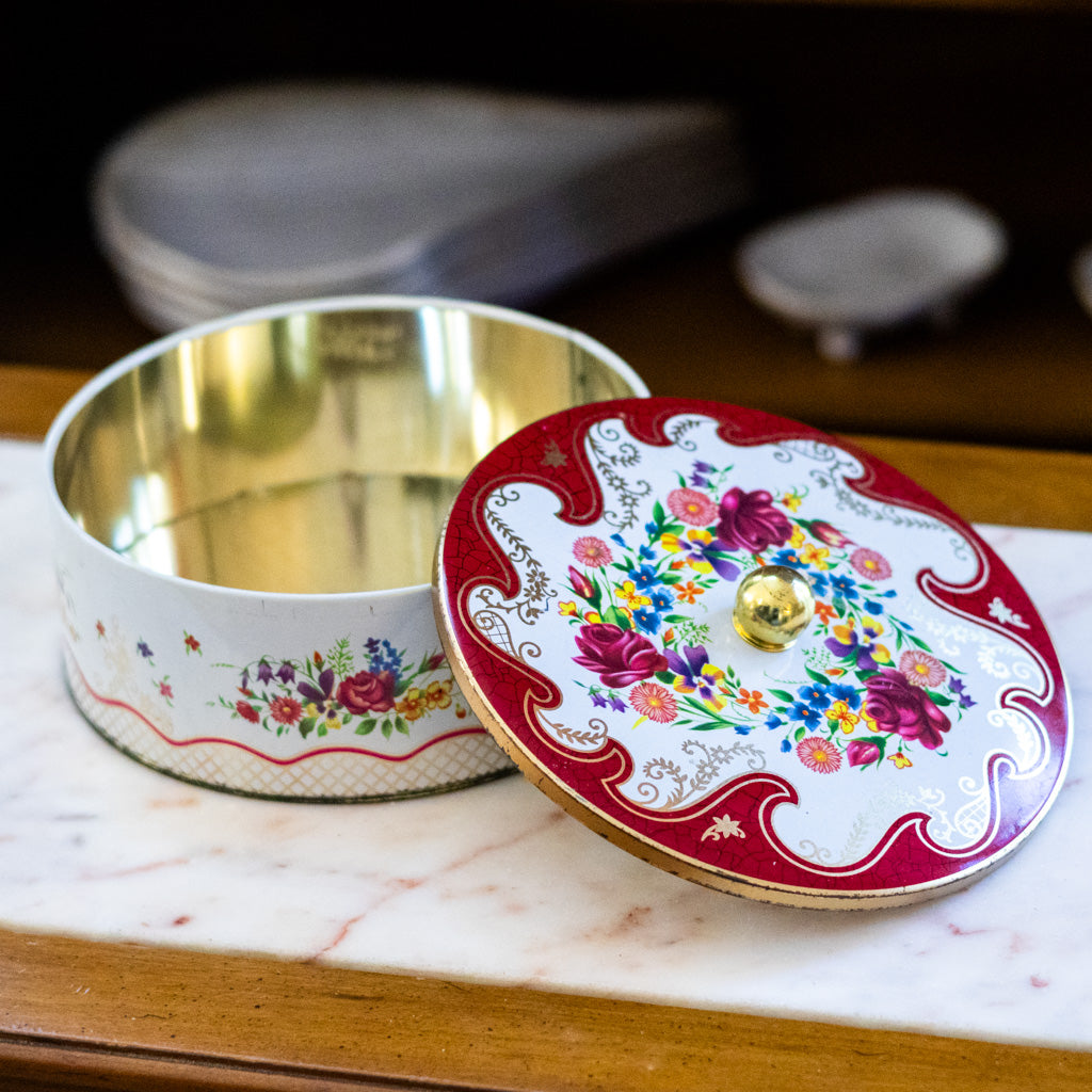 Round Metal Tin