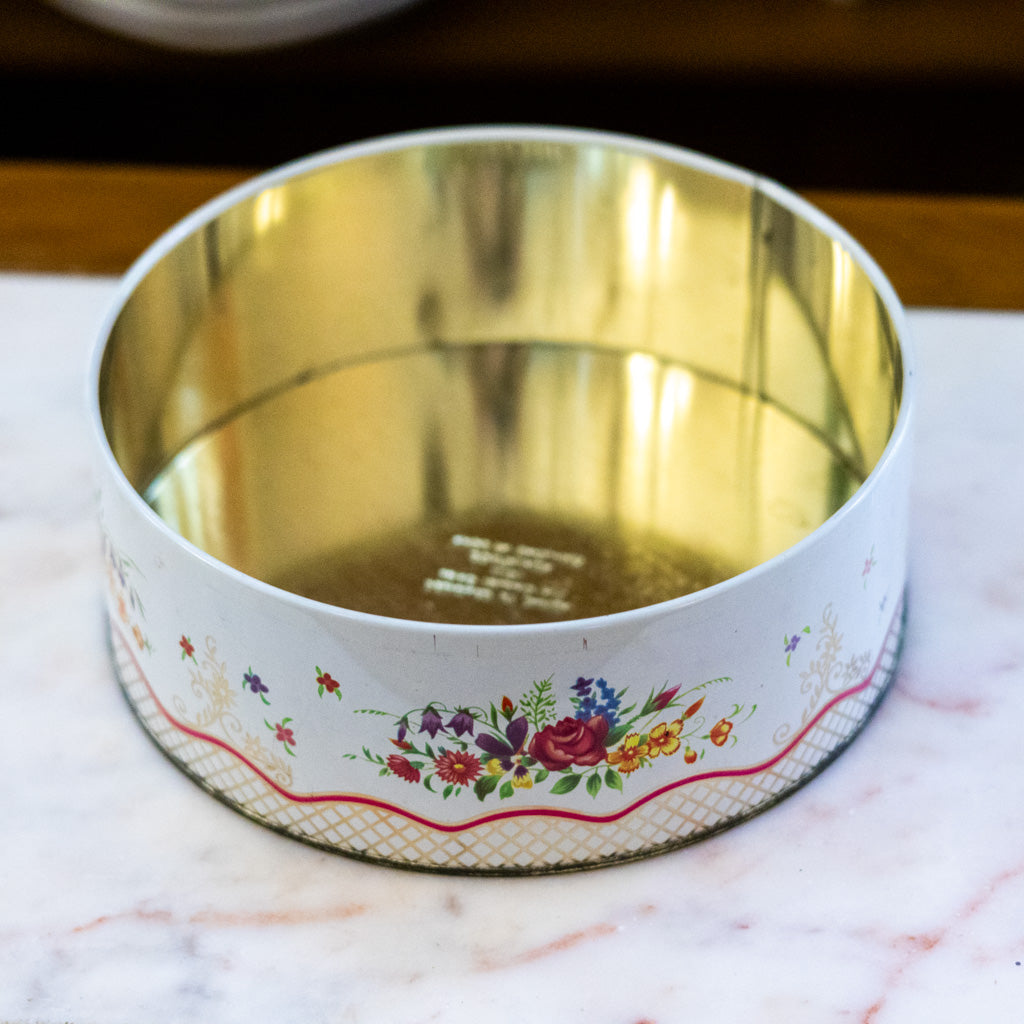 Round Metal Tin
