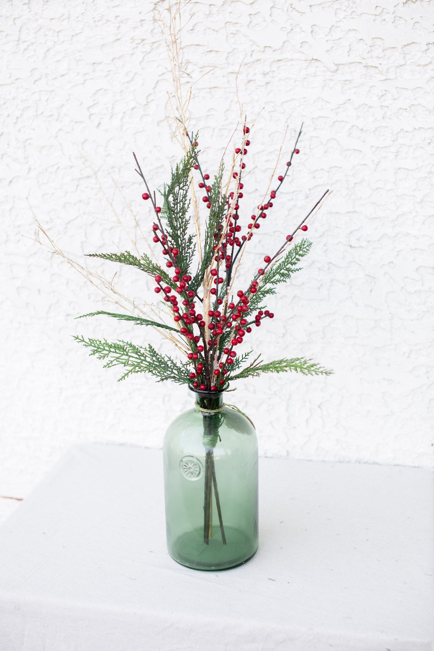 Winter Berry Narrow Vase Drop-In