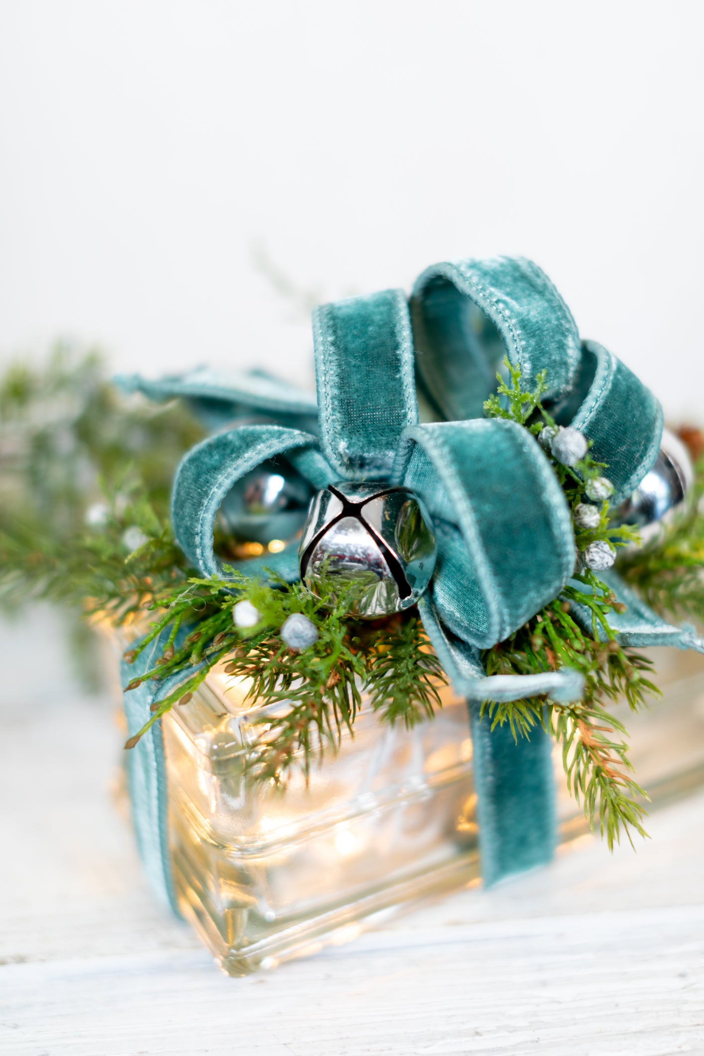 Battery Operated Simply Blue Horizontal Light Block