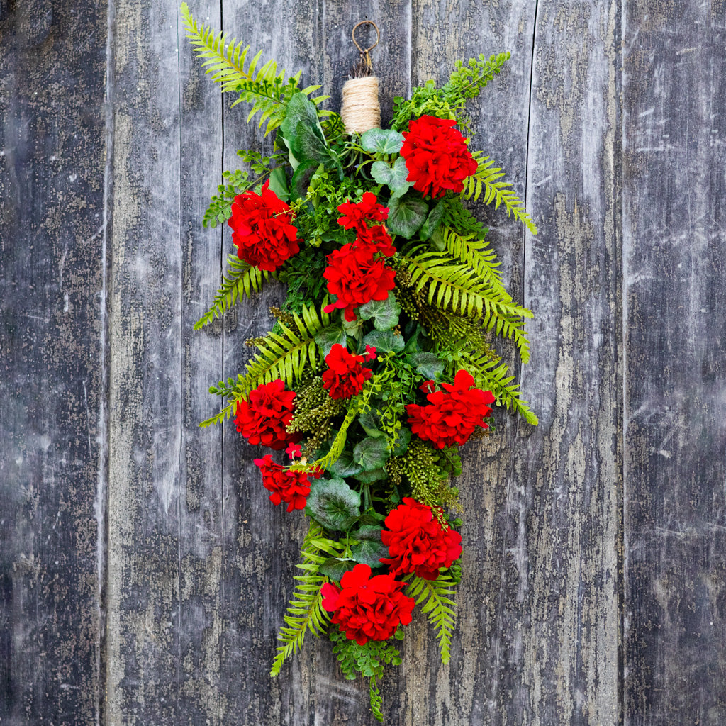 Grand Geranium Down drop
