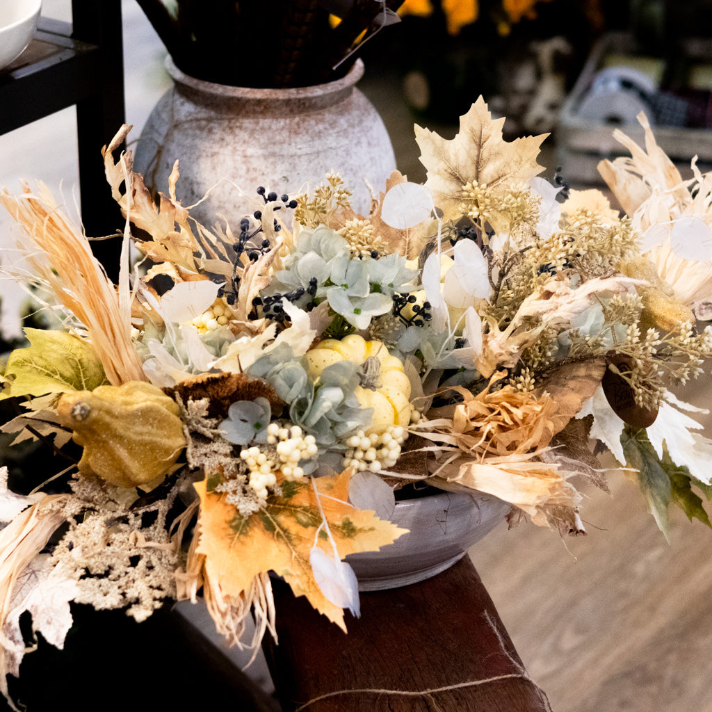 Whitford Elongated Centerpiece