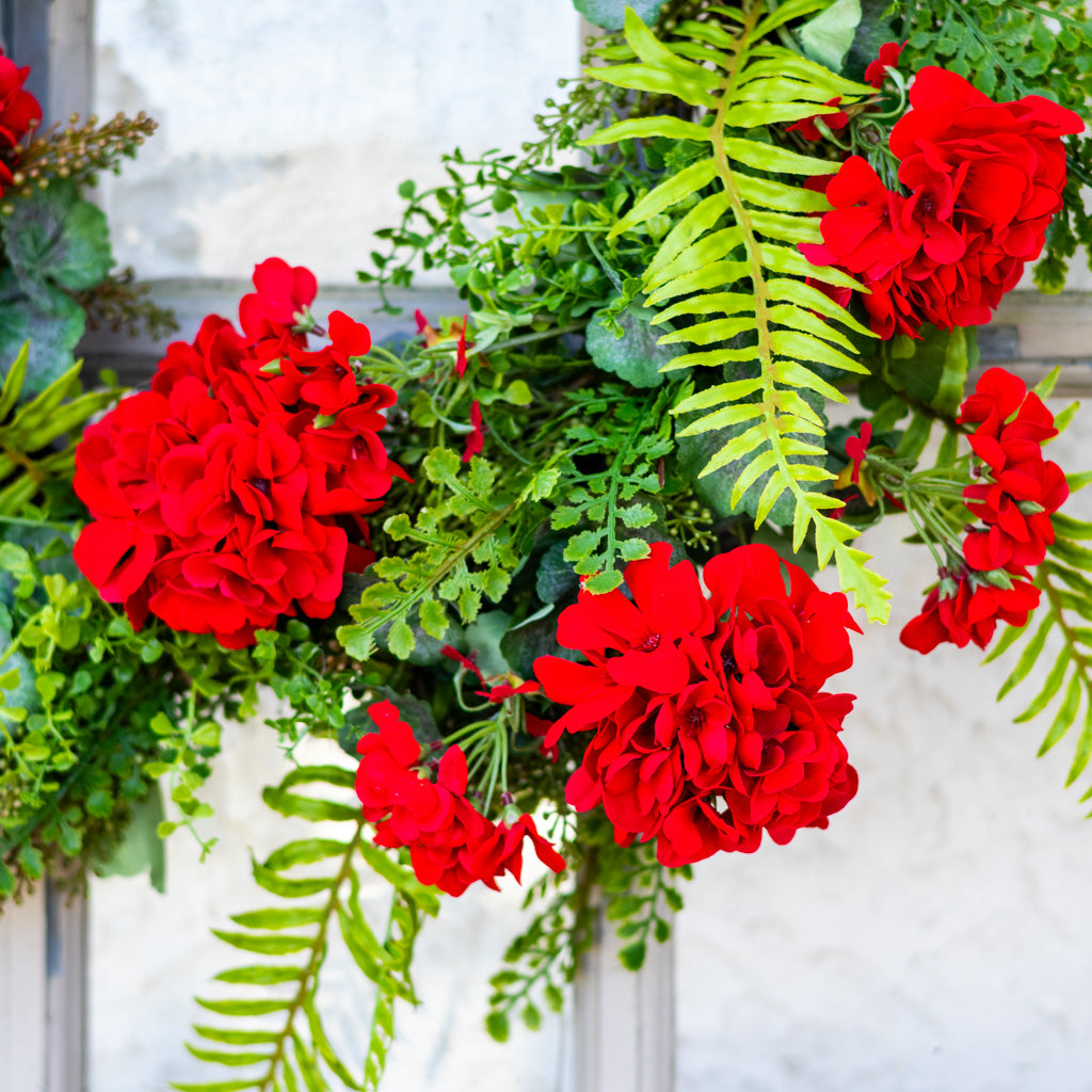Grand Geranium Wreath