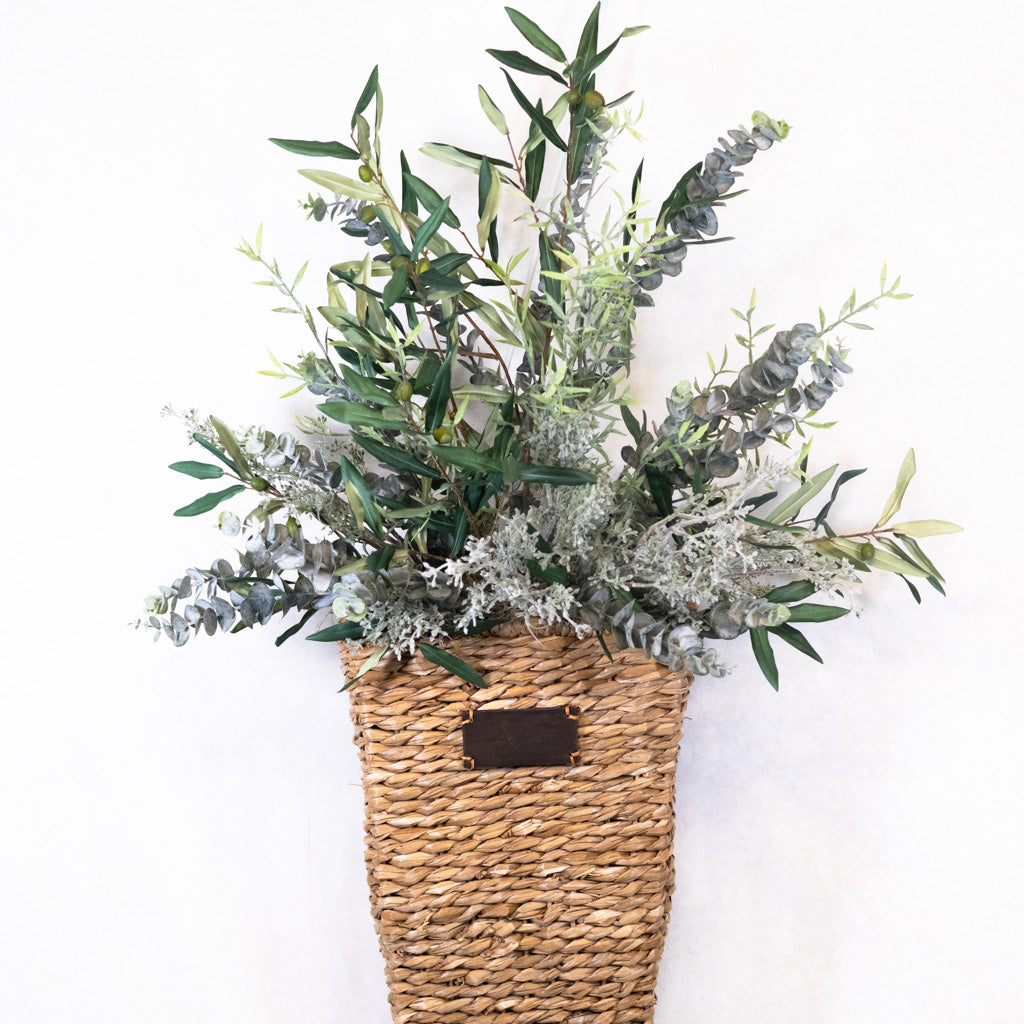 Serene Greenery Drop In