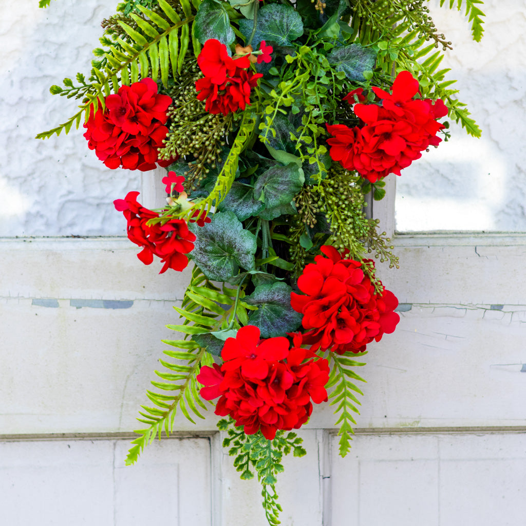 Grand Geranium Down drop