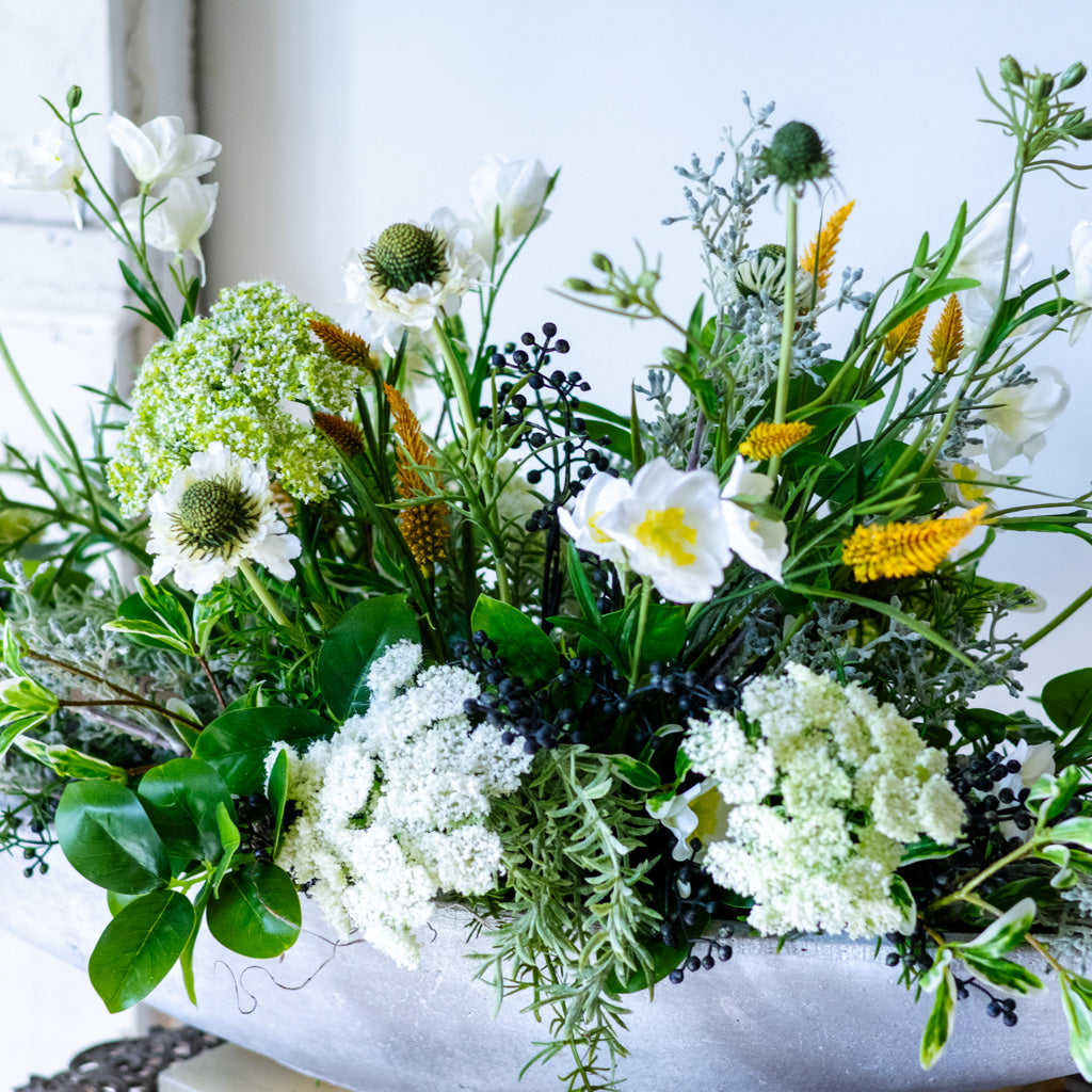 Wuthering Heights Centerpiece Drop In