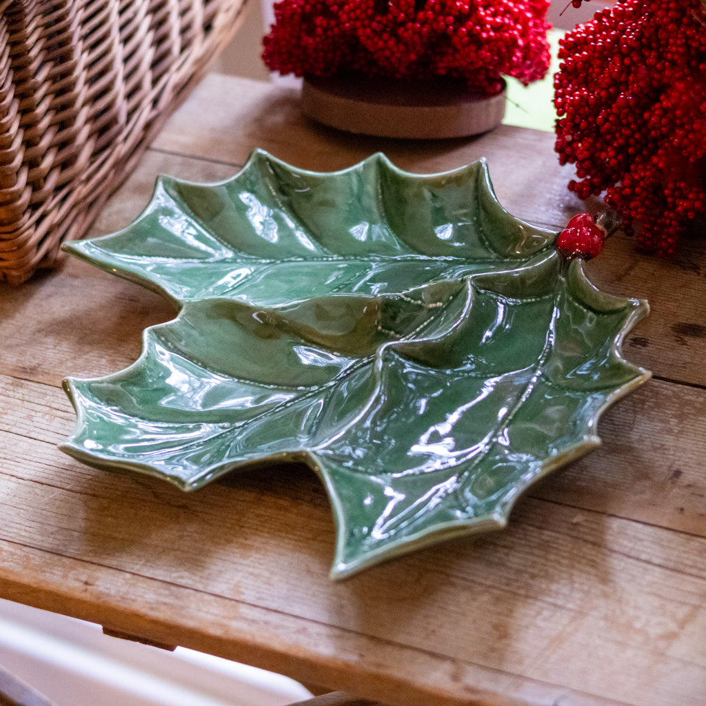 Holly Green Leaf Plate