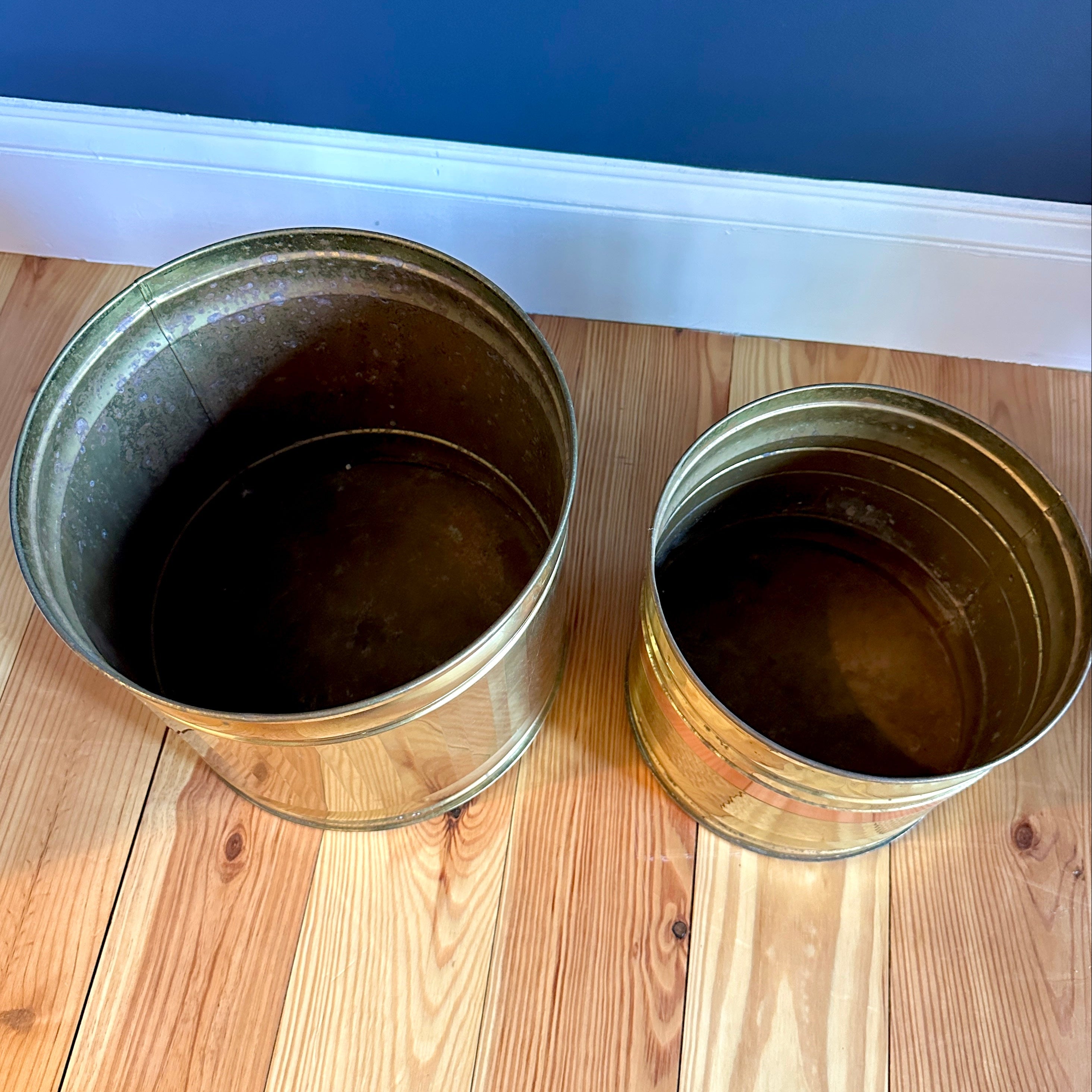 MCM Pair of Copper Pots/Planters
