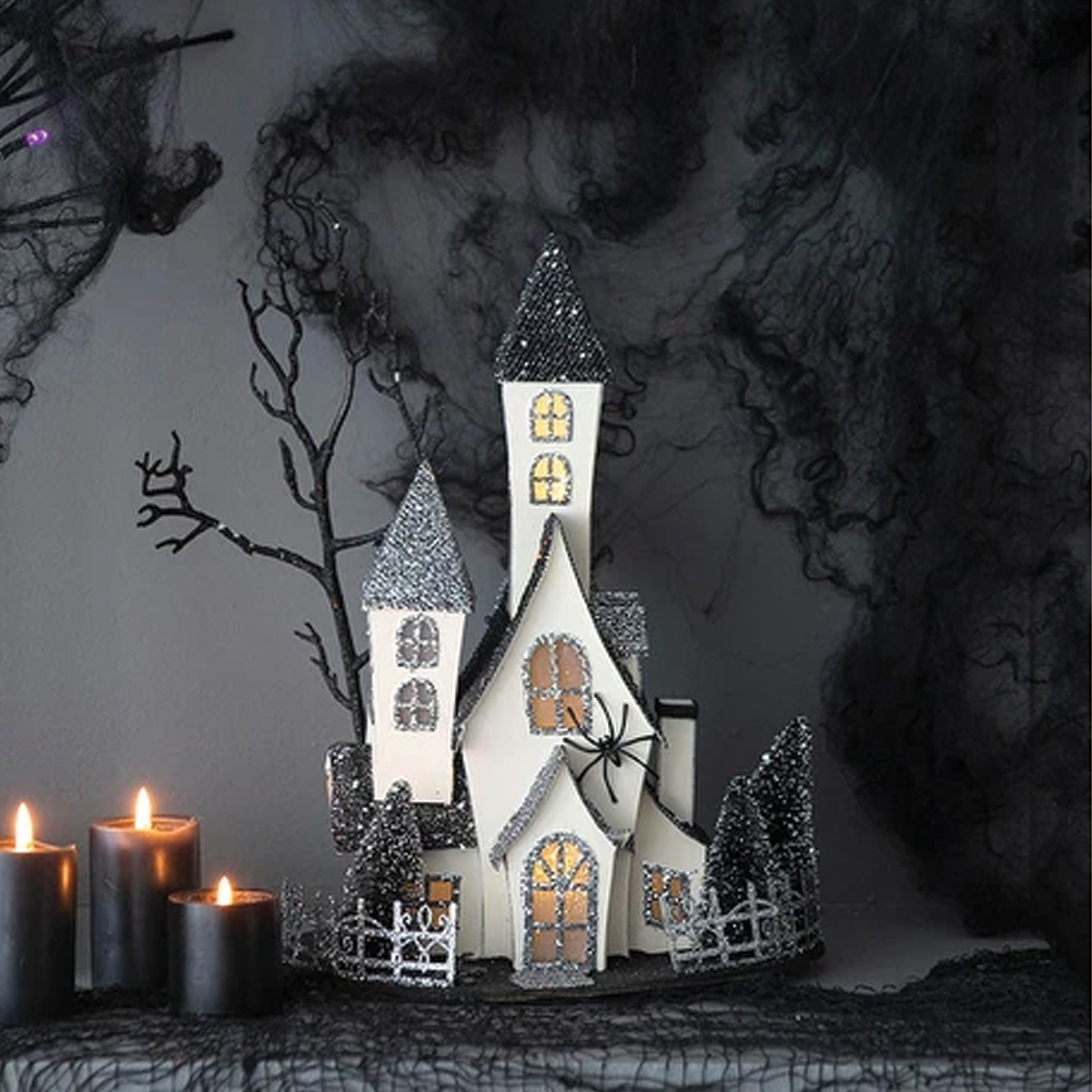 Haunted Mansion Glitter Gray and Black with Pumpkins Cardboard LED with Timer