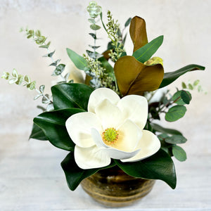 Classic Magnolia Bloom Large Bouquet Drop In