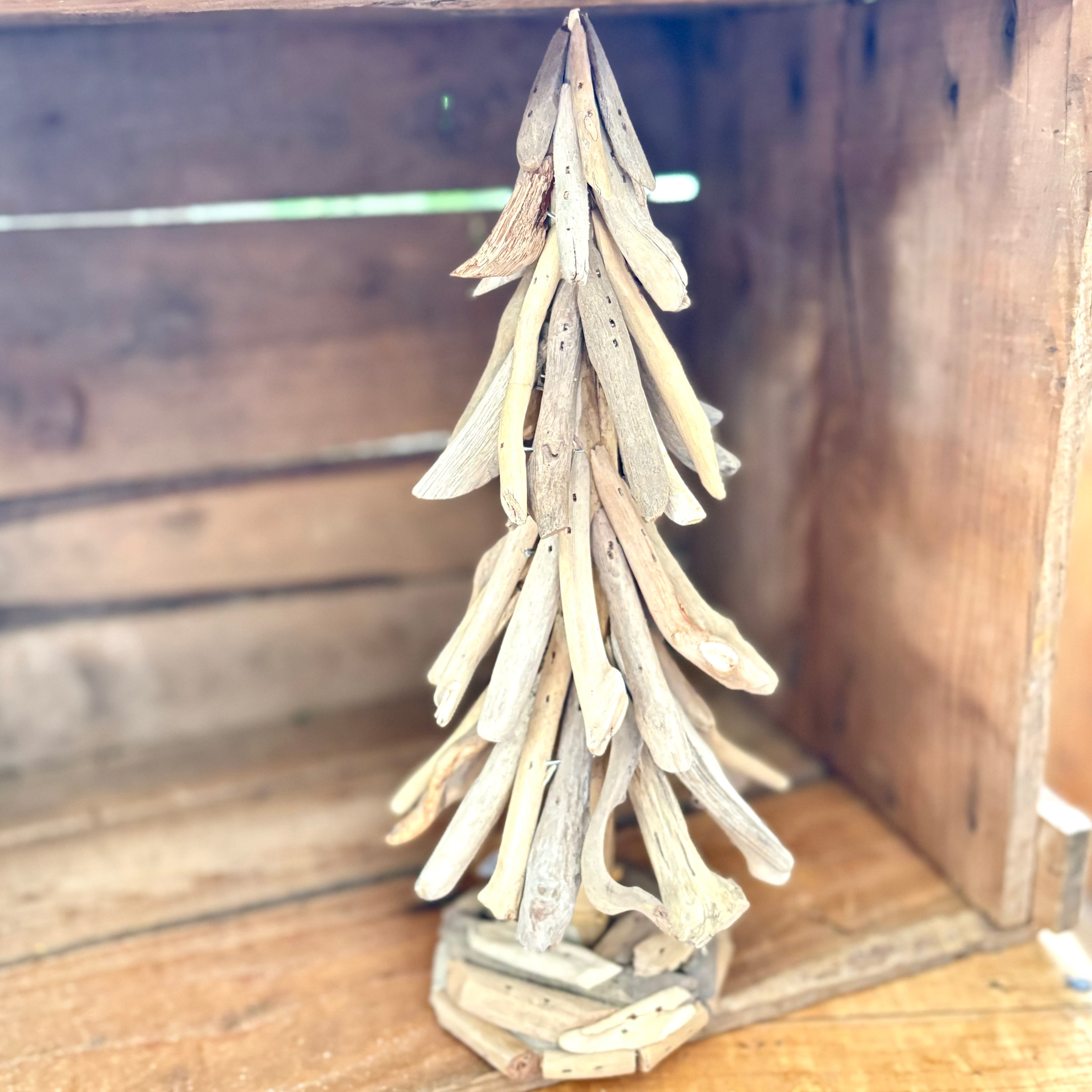 Driftwood Pine Tree Short