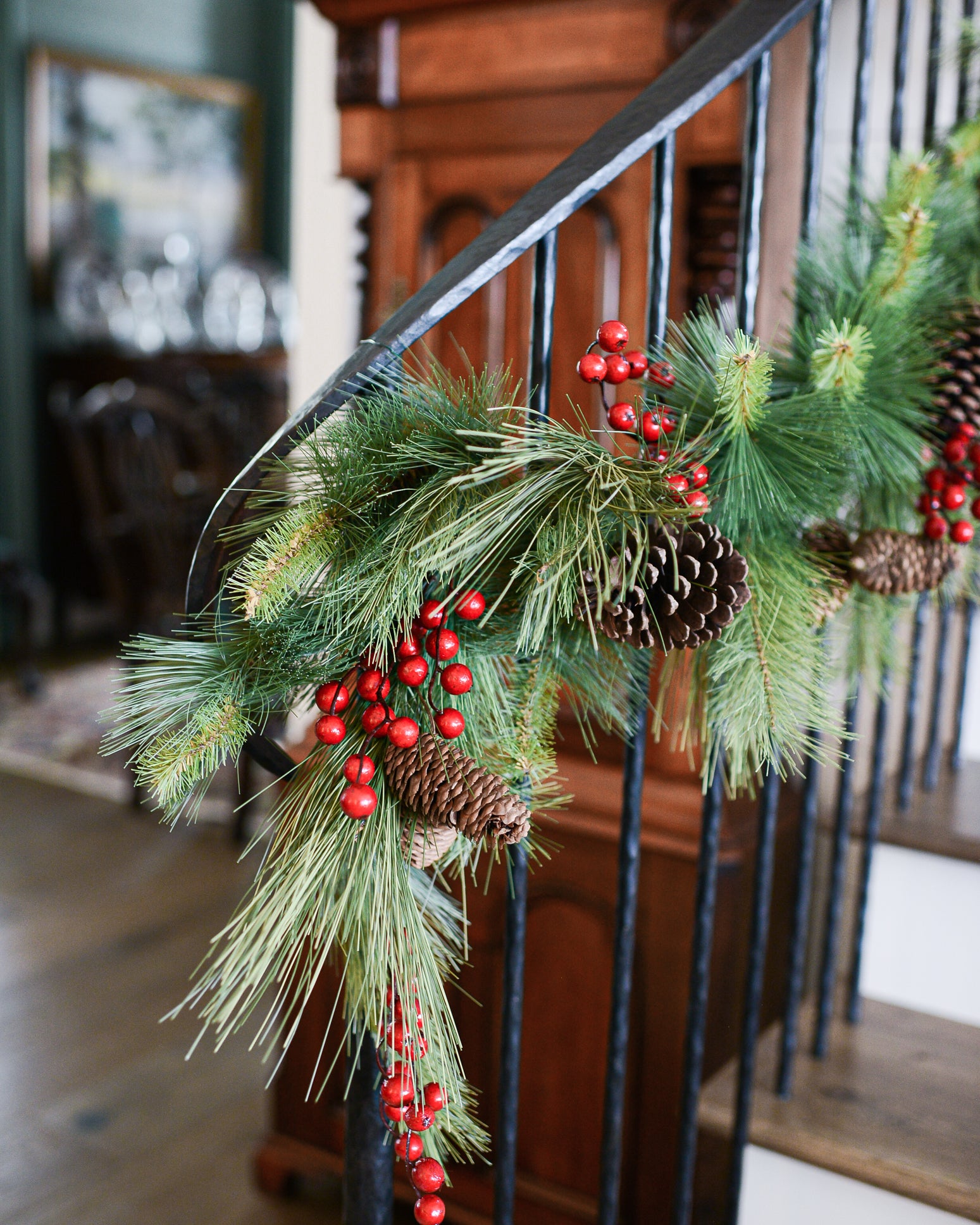 6 ft. Adirondack Pine Garland