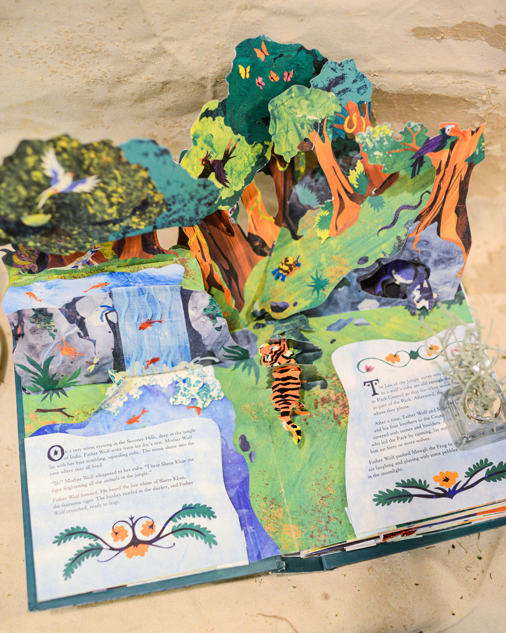 The Jungle Book Pop Up Book