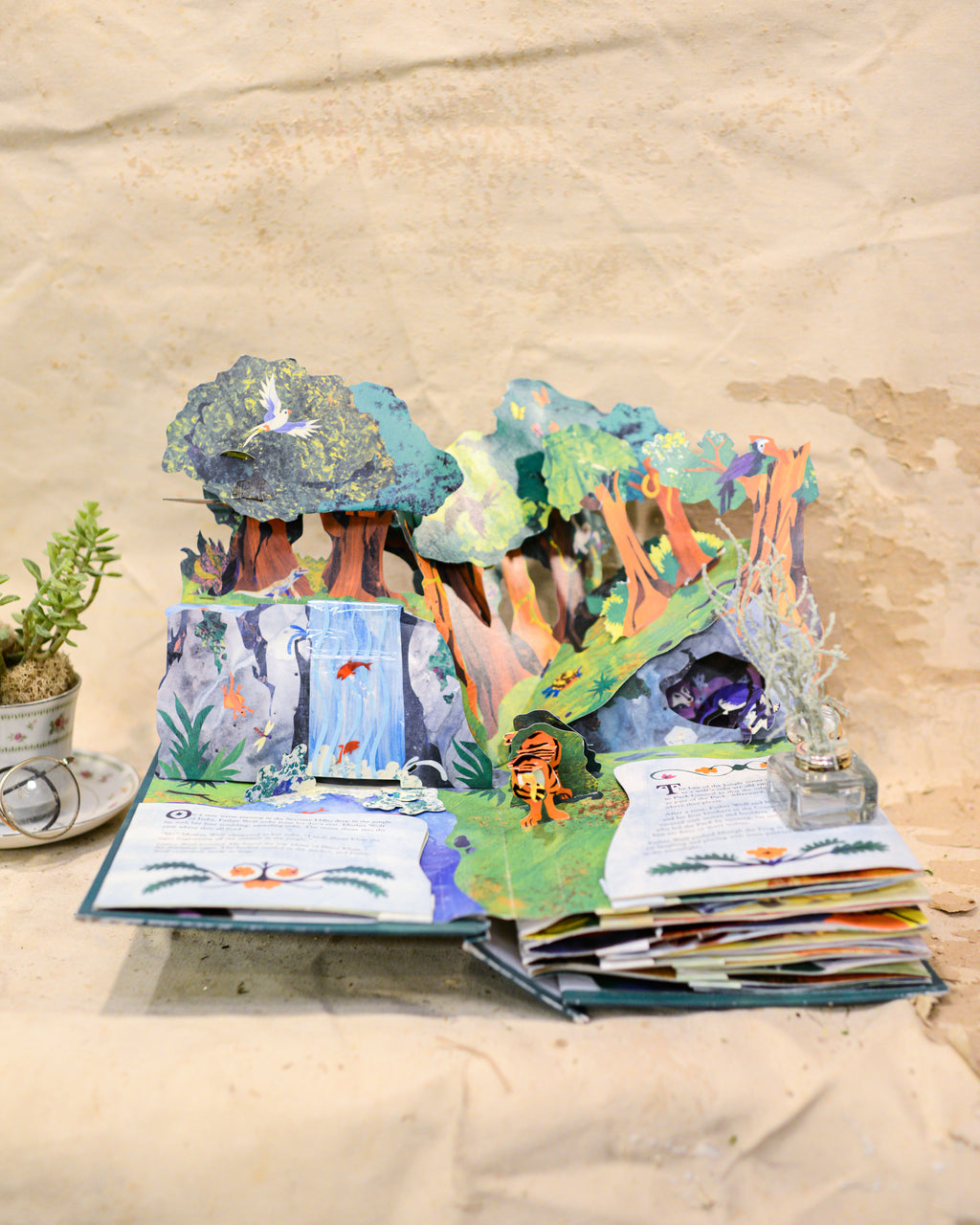 The Jungle Book Pop Up Book