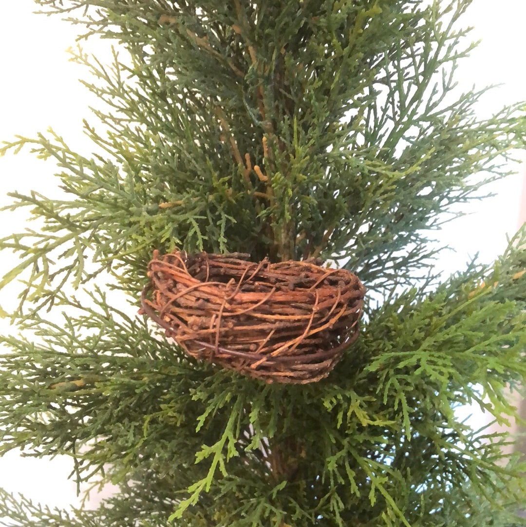 Bird's Nest with Metal Pick Small
