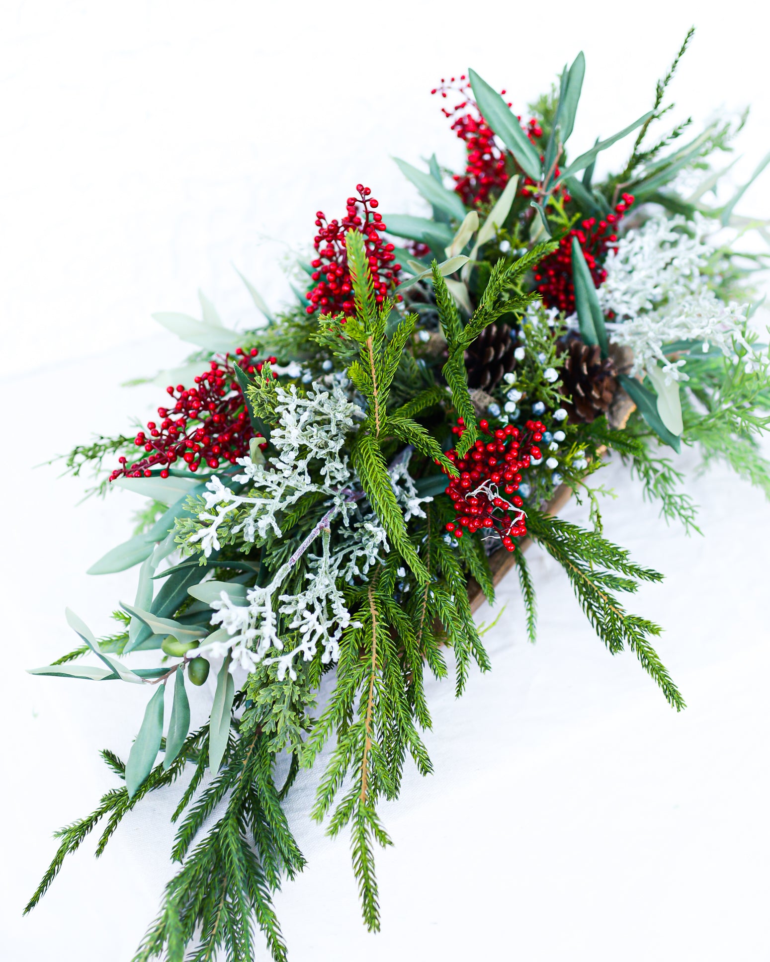 Festive Florence Centerpiece Drop In