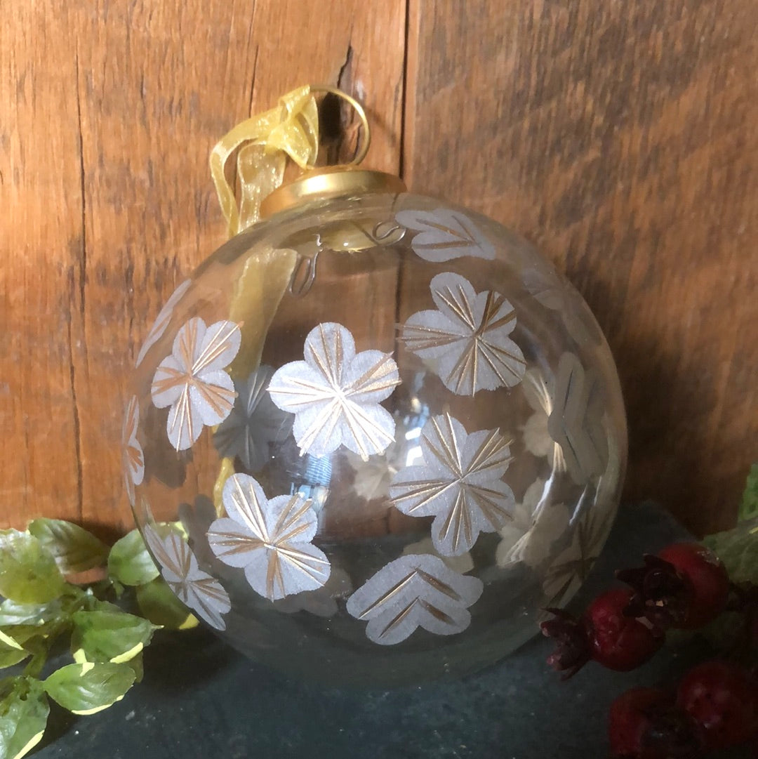 Clear Glass Etched Flowers Ball Ornament