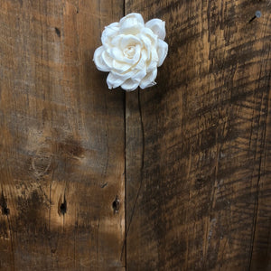 Wood Jonquil White Sola Flower