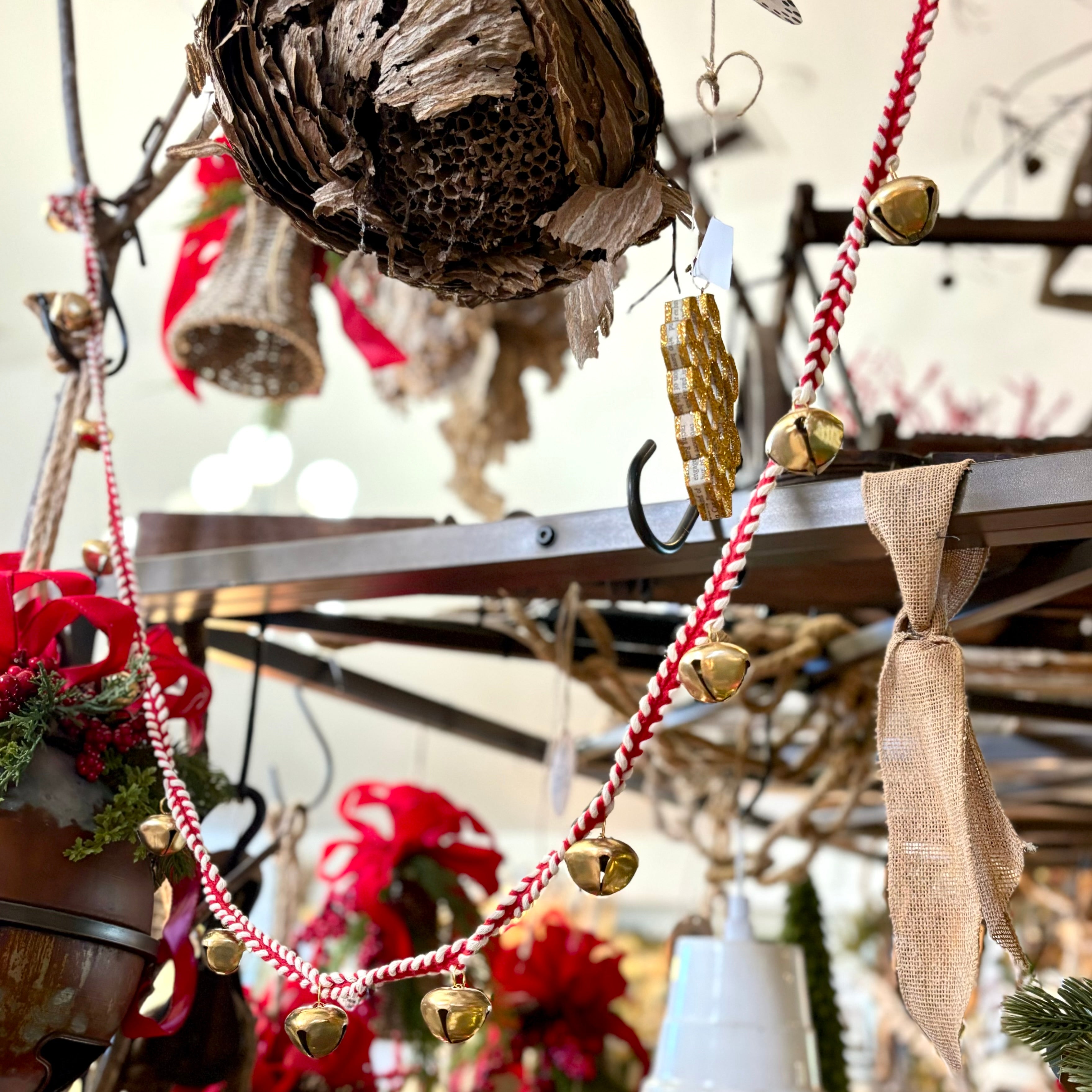 Jingle Gold Bell Garland in Red and Cream