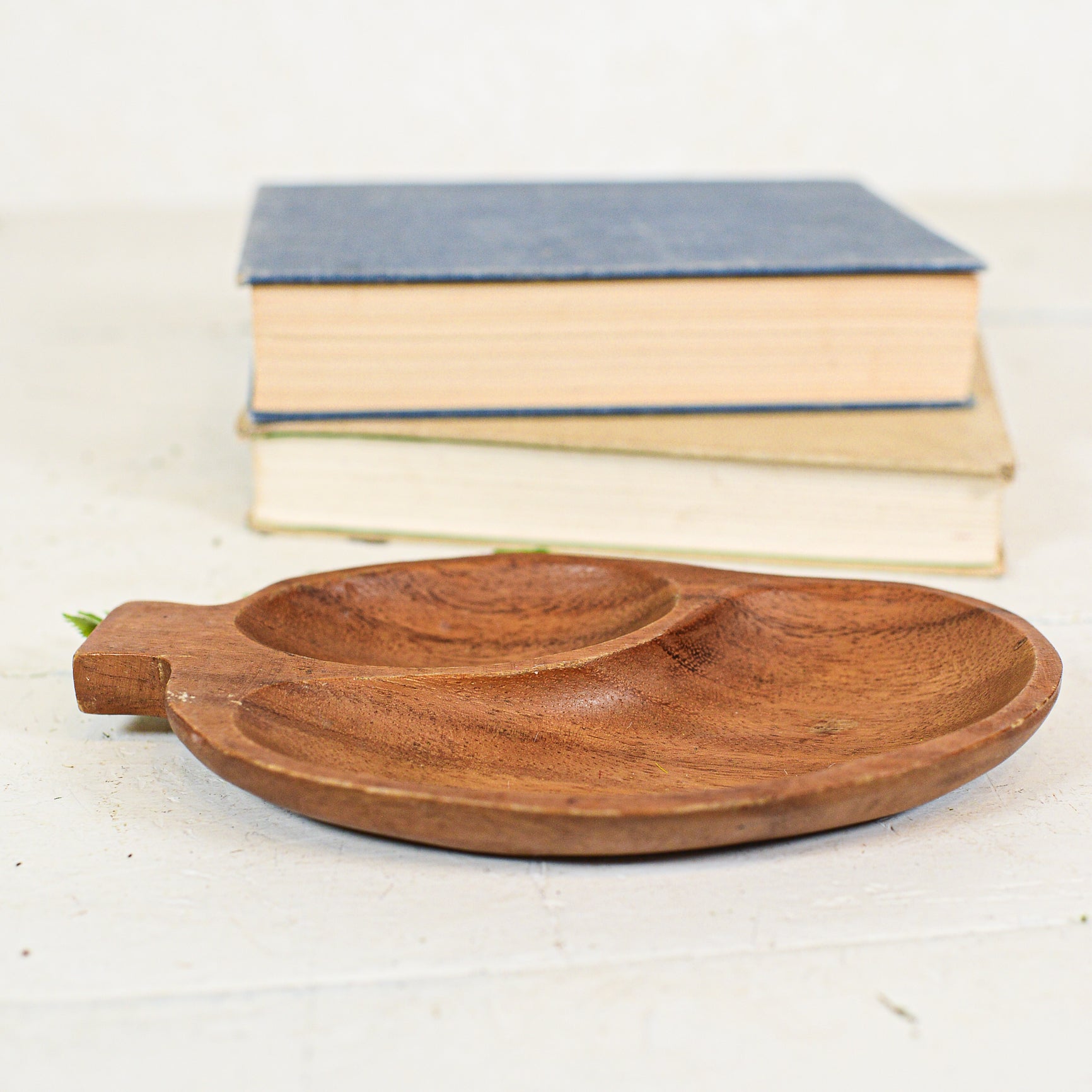 Vintage Monkey Pod Wood Leaf Divided Tray